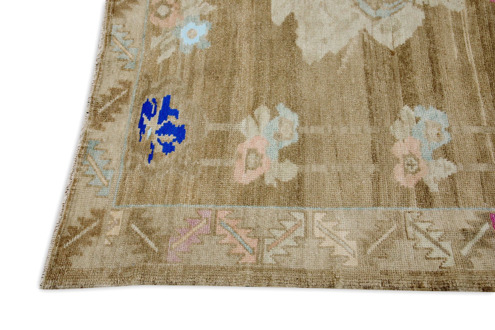 Turkish Vintage Anatolian Rug 6'2" x 9'5" #152