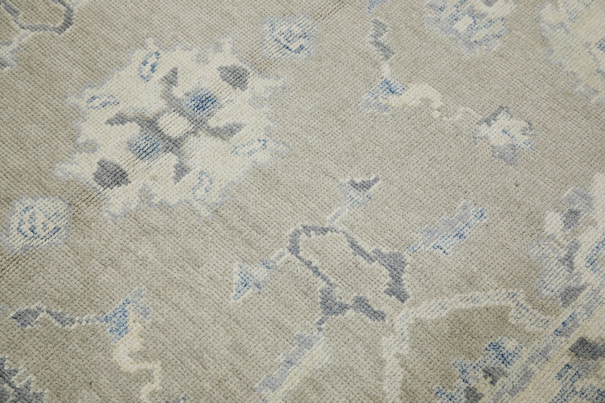 Turkish Oushak Rug 5'7" x 8'8" #8044