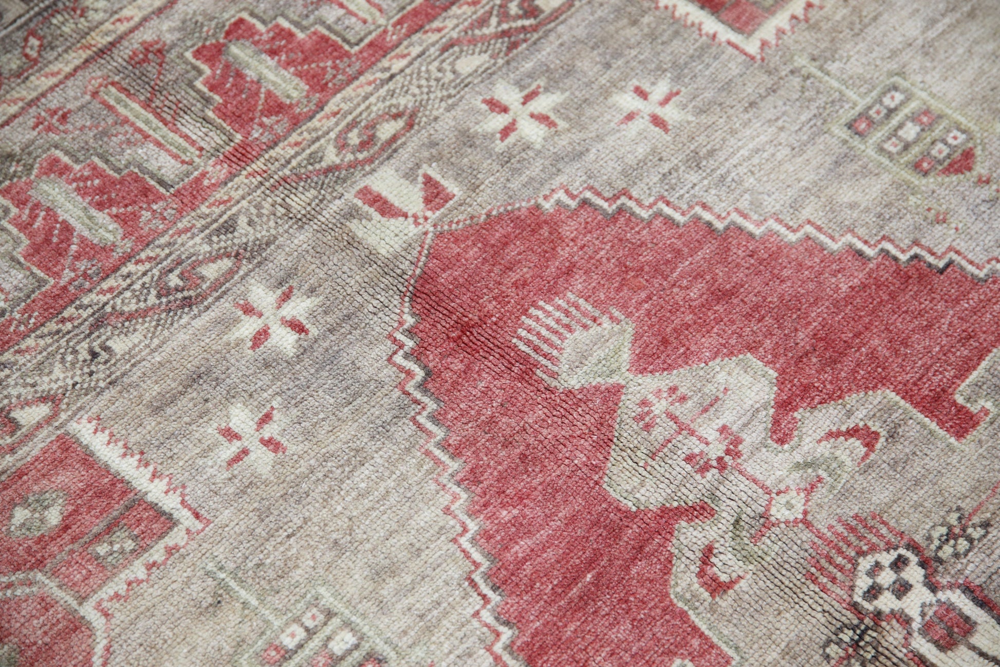 Turkish Vintage Anatolian Rug 4'11" x 9'3" #444