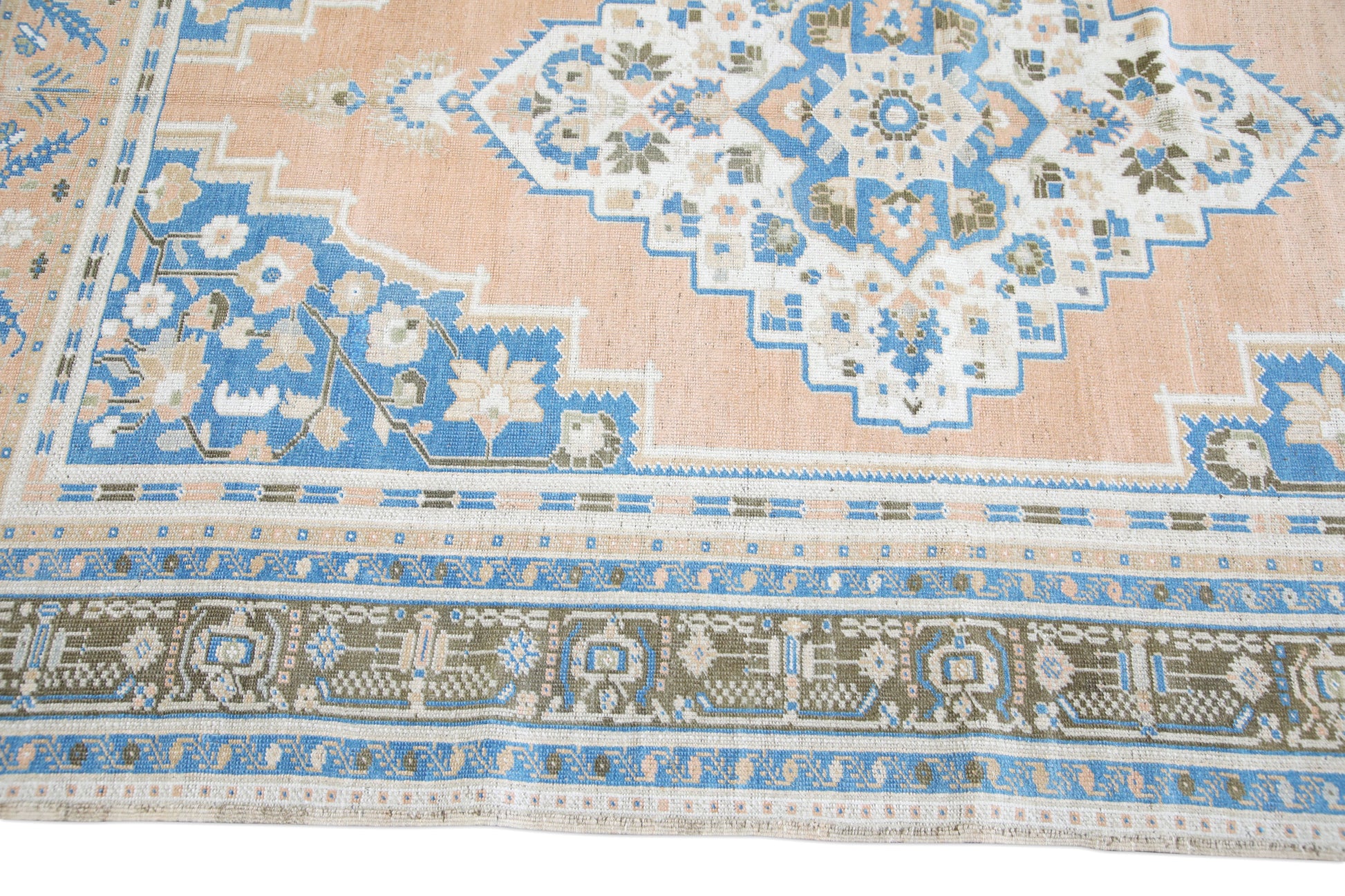 Turkish Vintage Anatolian Rug 5'8" x 8'10" #612