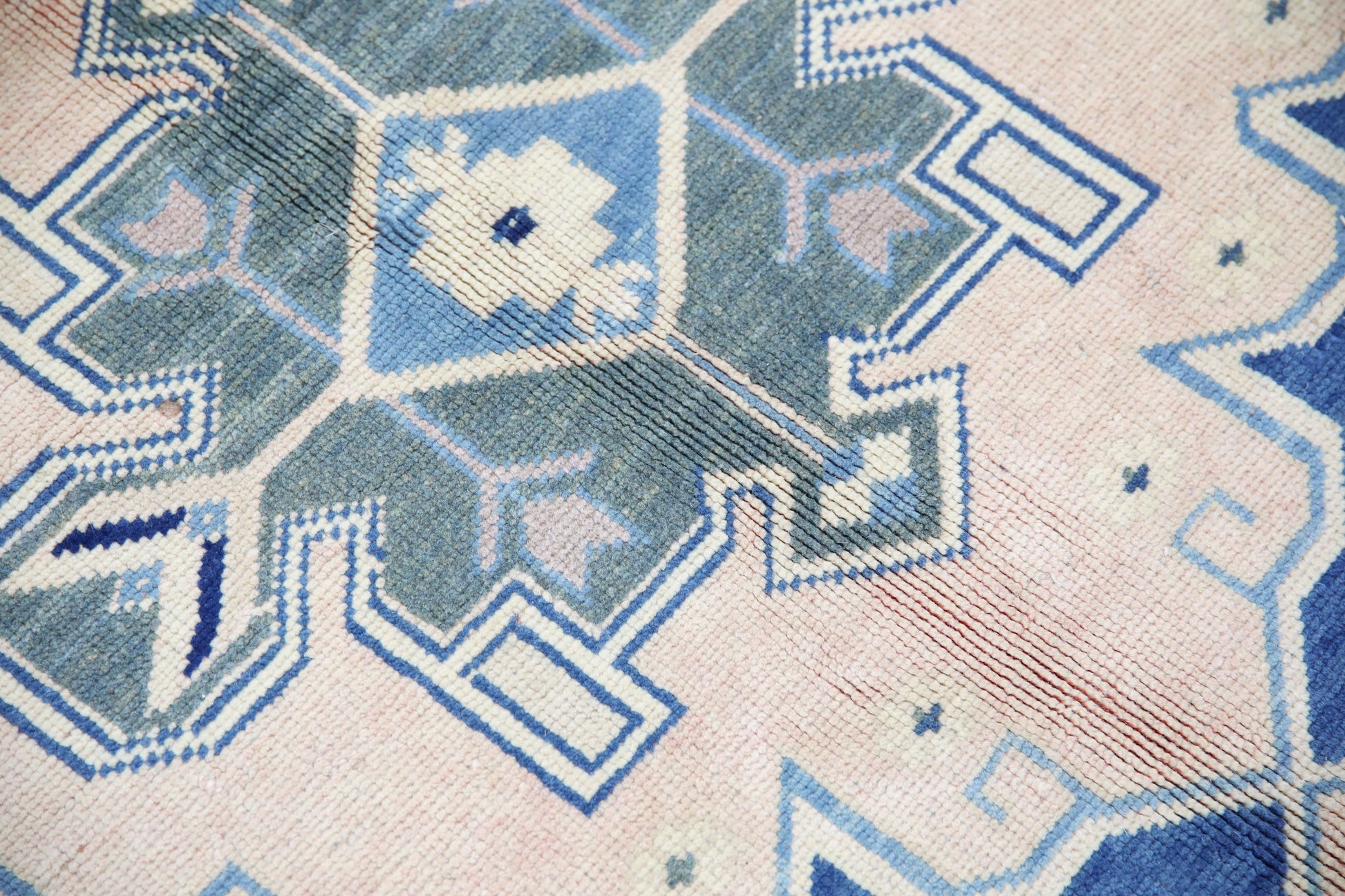 Turkish Vintage Anatolian Rug  5' x 11' #264
