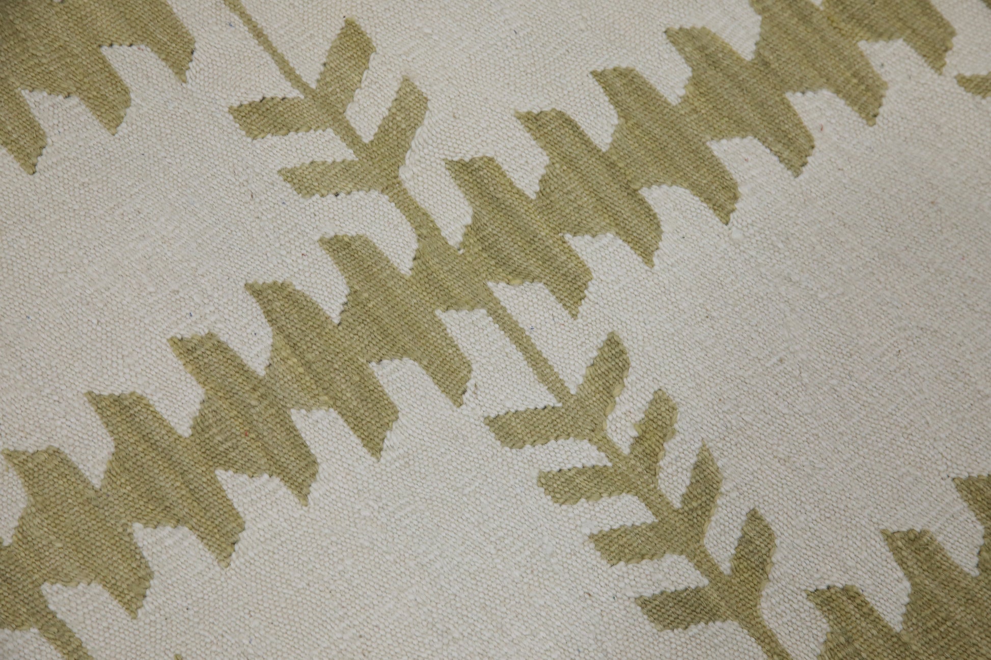 Oriental Flatweave Turkish Kilim 3'11" x 4'9" #7592