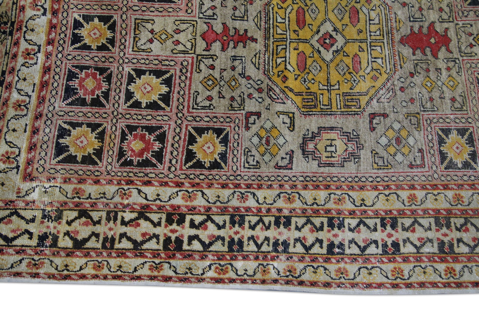 Turkish Vintage Anatolian Rug 4'6" x 6'4" #1008