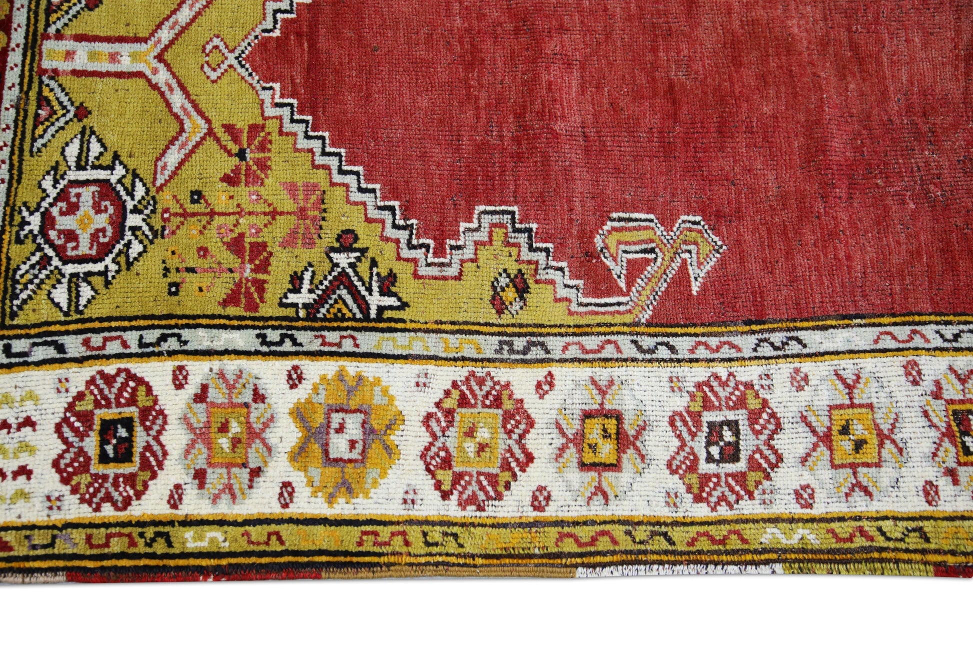 Turkish Vintage Anatolian Rug 3'5" x 5' #1031
