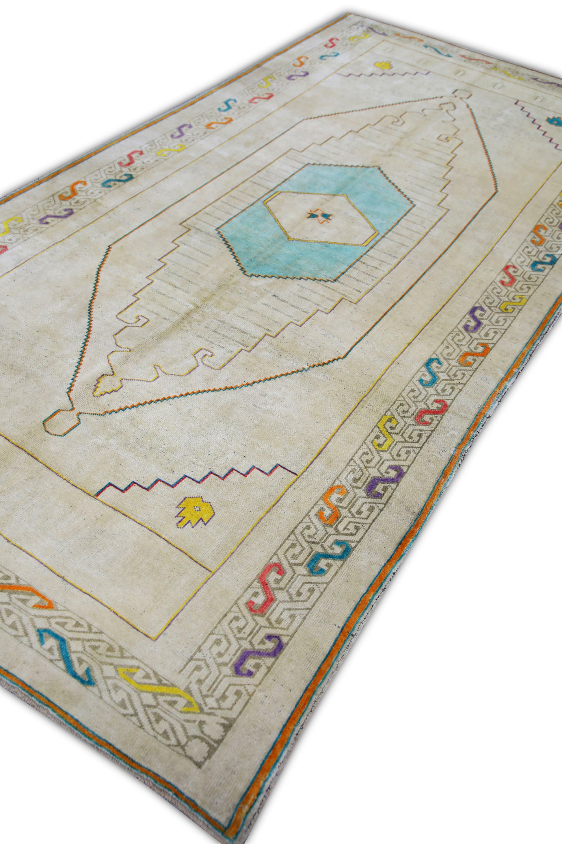 Turkish Vintage Anatolian Rug  5'2" x 10'8" #24