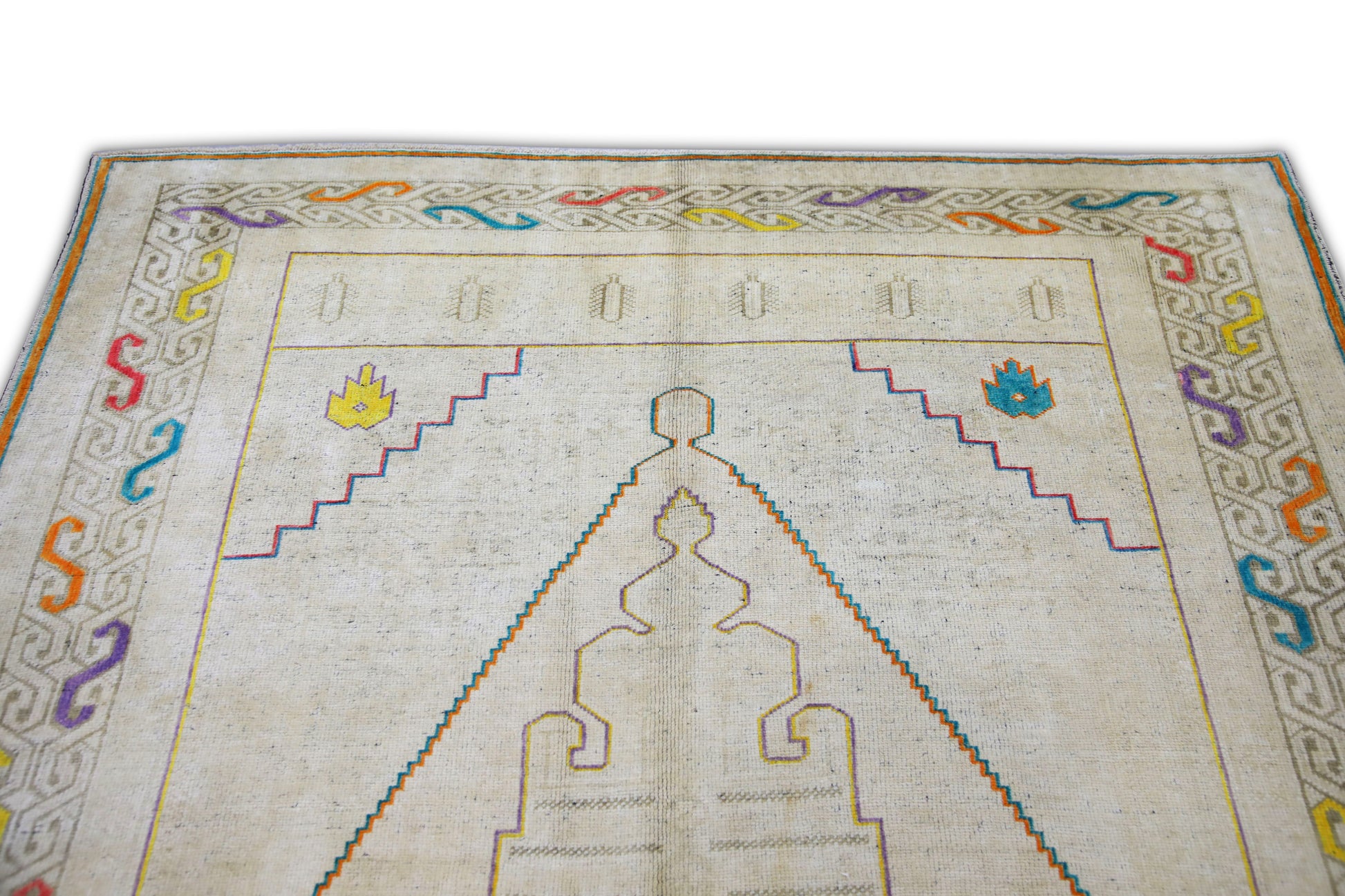 Turkish Vintage Anatolian Rug  5'2" x 10'8" #24