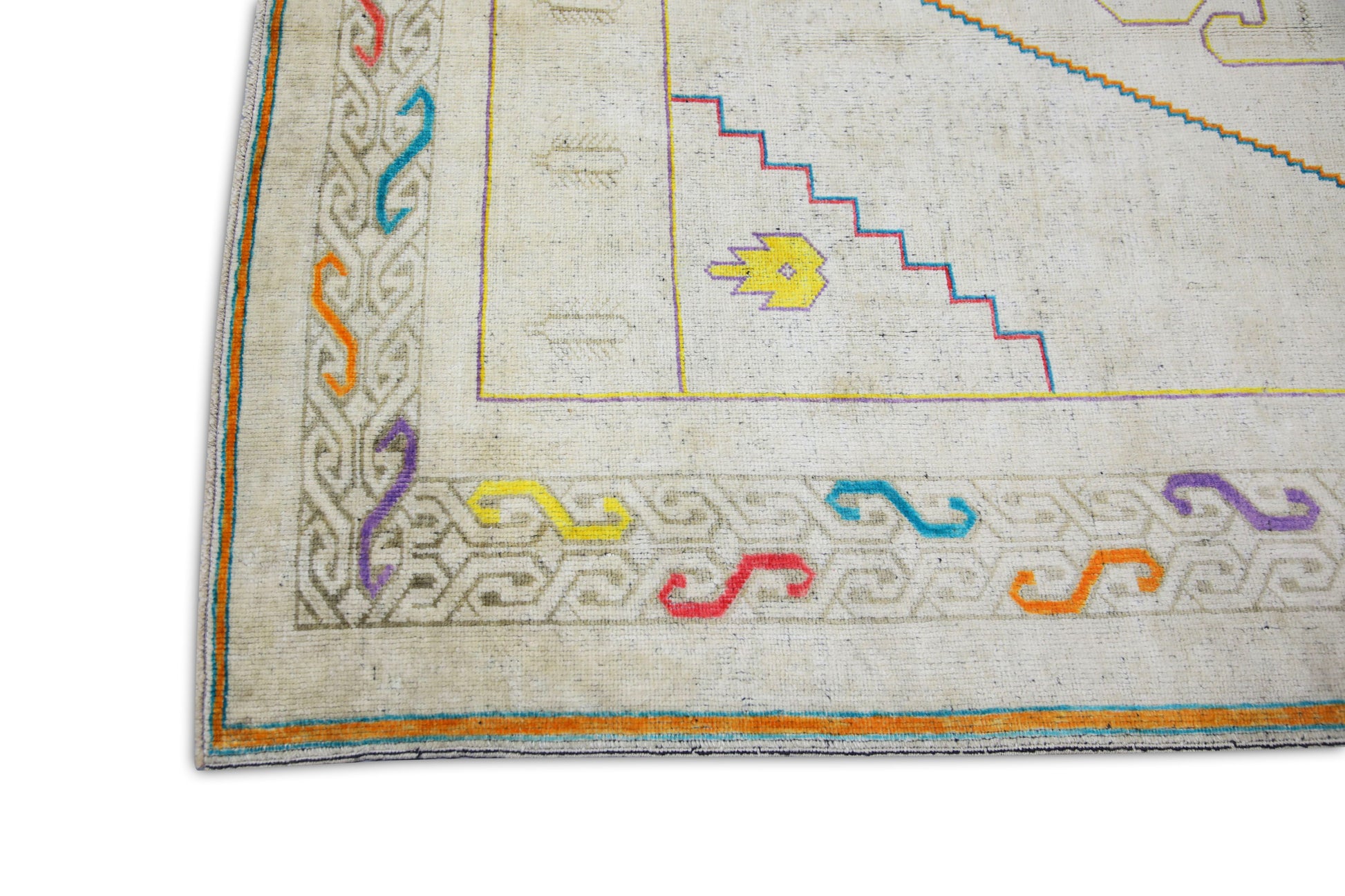 Turkish Vintage Anatolian Rug  5'2" x 10'8" #24