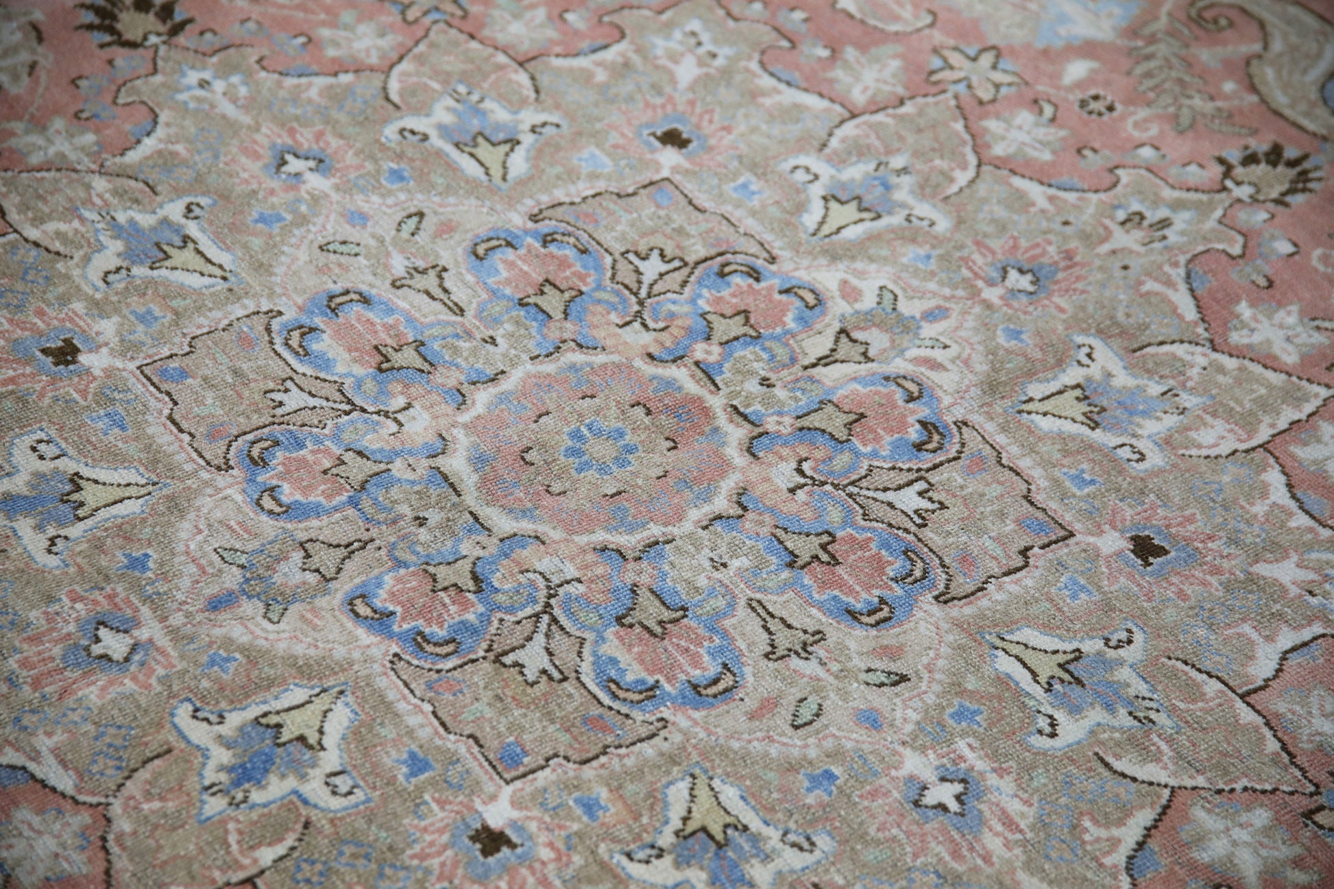 Turkish Vintage Anatolian Rug  8'4" x 11'1" #6487