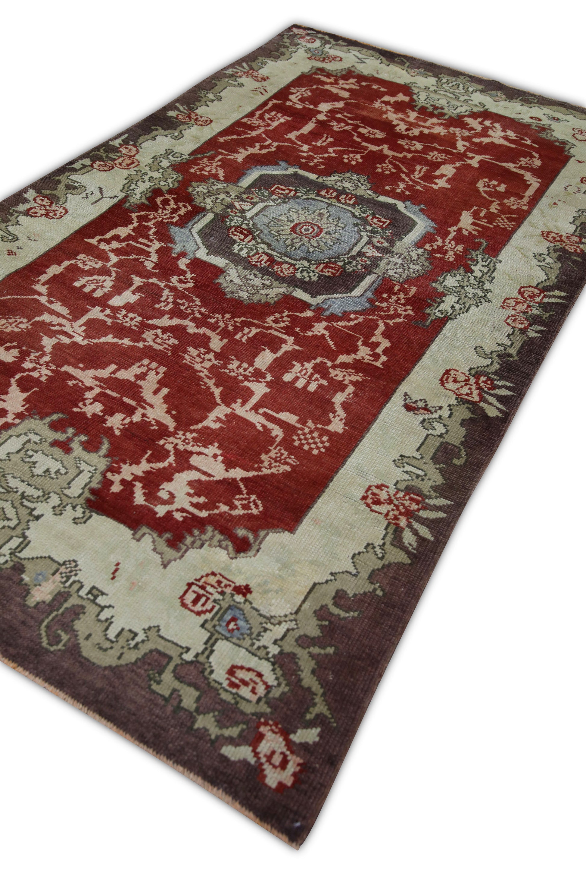 Turkish Vintage Anatolian Rug  4'9" x 8'3" #2122