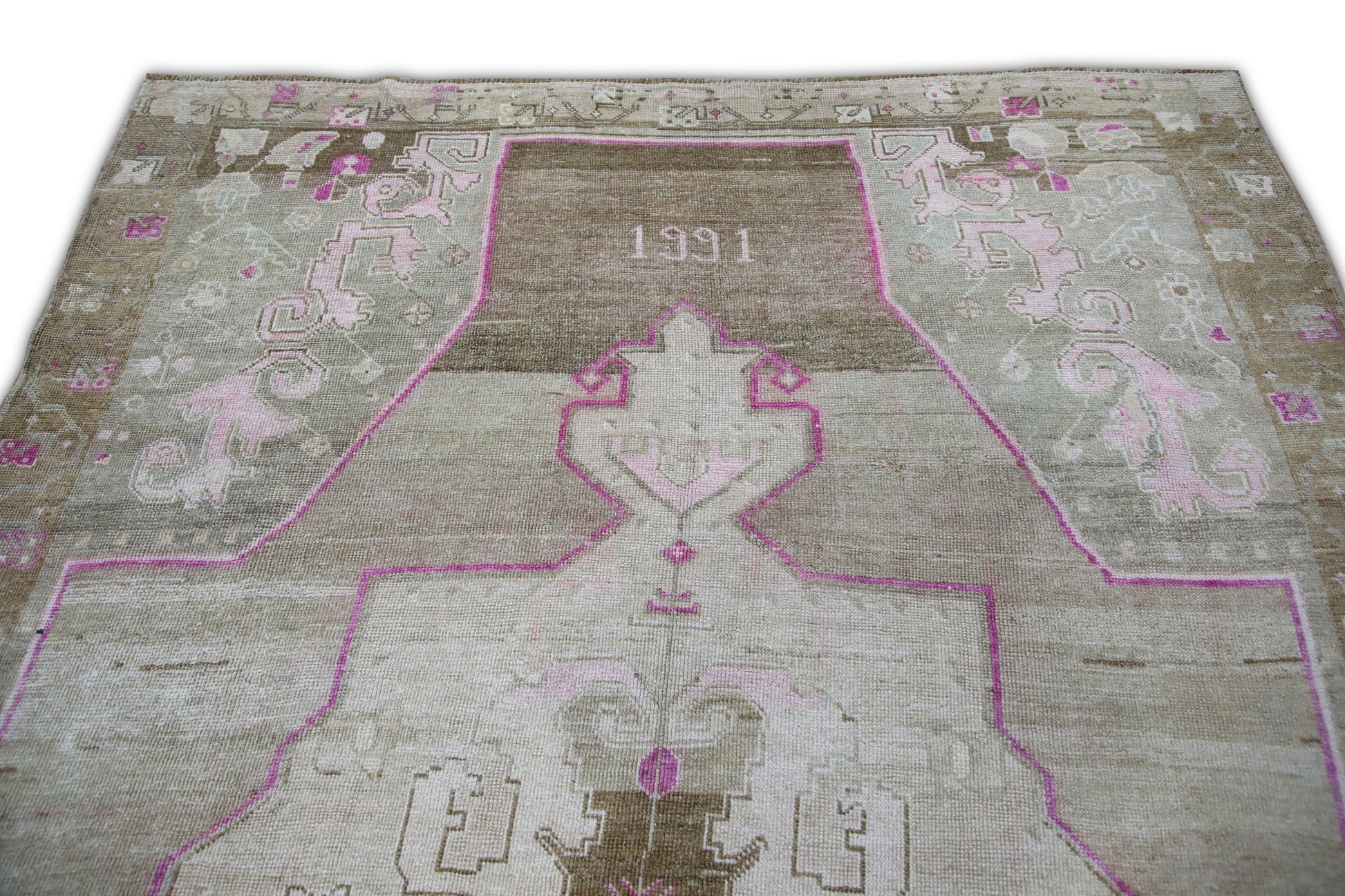 Turkish Vintage Anatolian Rug  6'9" x 11' #2123