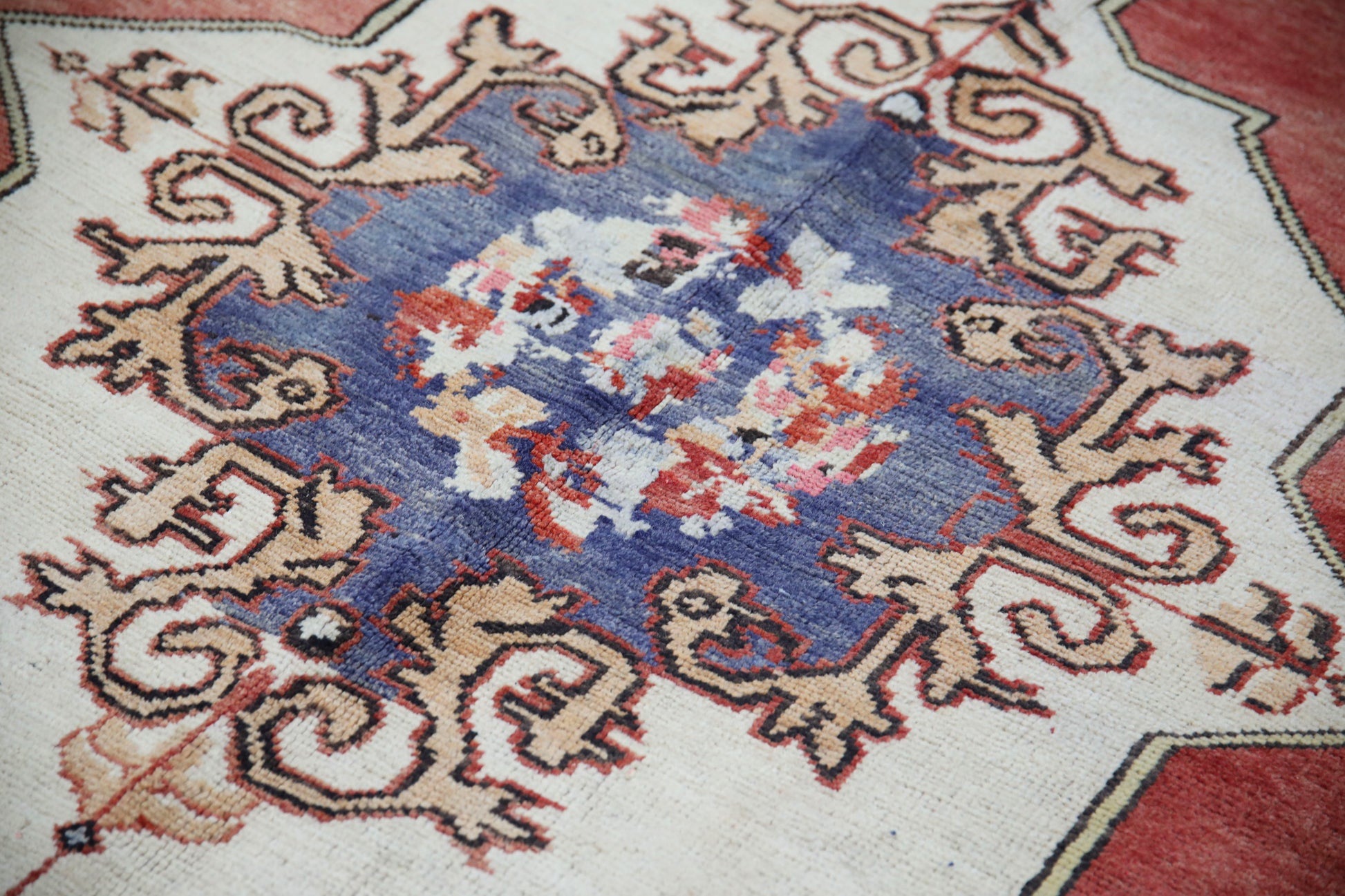 Turkish Vintage Anatolian Rug  5' x 10'10" #265