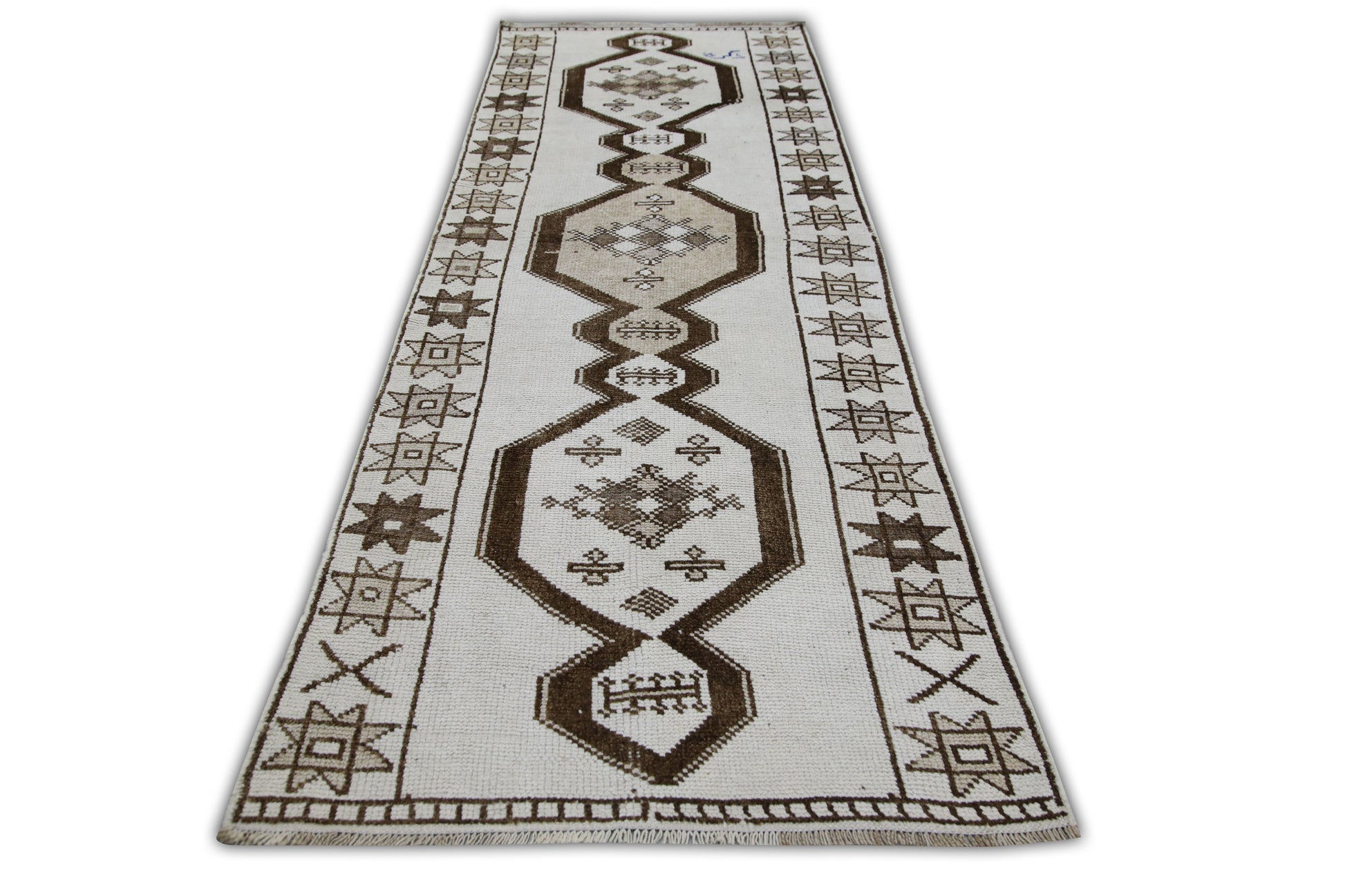 Turkish Vintage Anatolian Rug  4' x 10'8" #122
