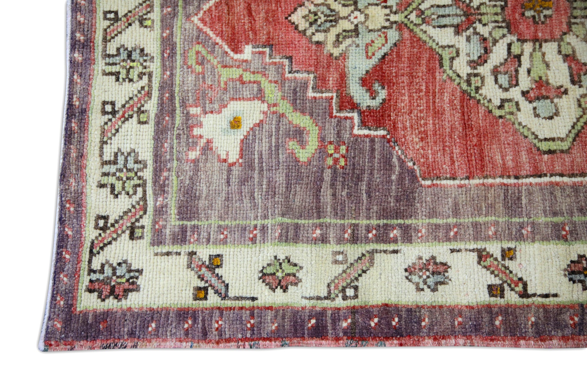 Turkish Vintage Anatolian Rug  3'2" x 5'9" #109