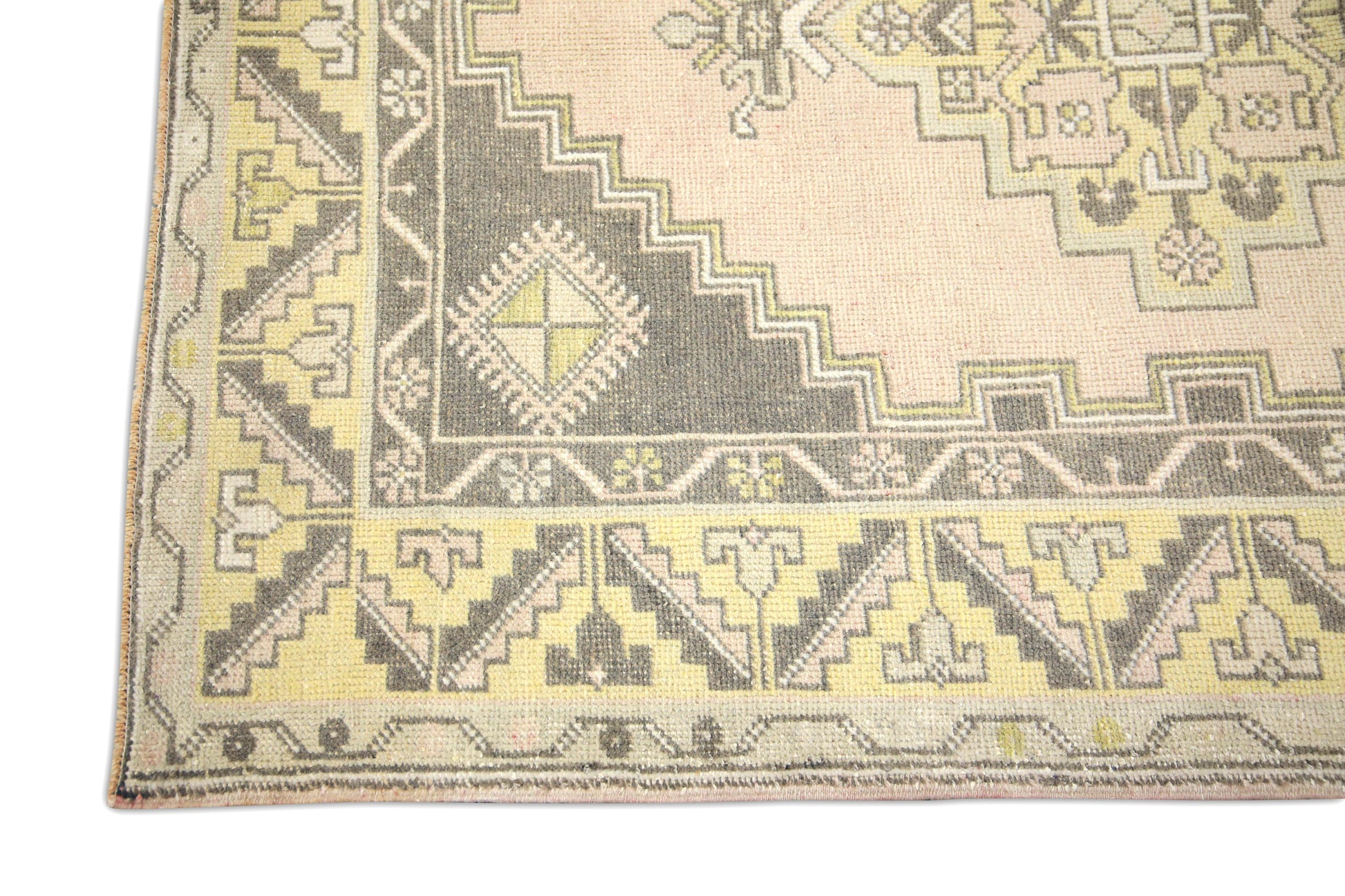 Turkish Vintage Anatolian Rug  4'1" x 6'11" #198