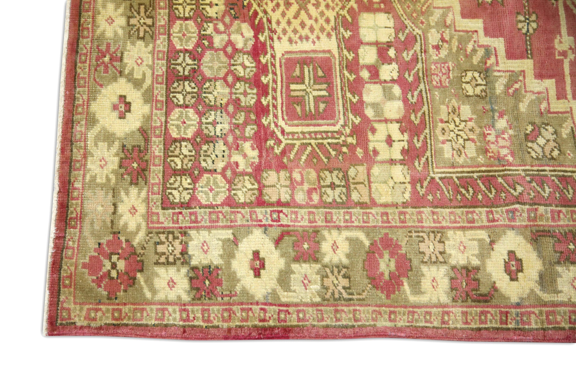 Turkish Vintage Anatolian Rug  3'11" x 5'9" #424