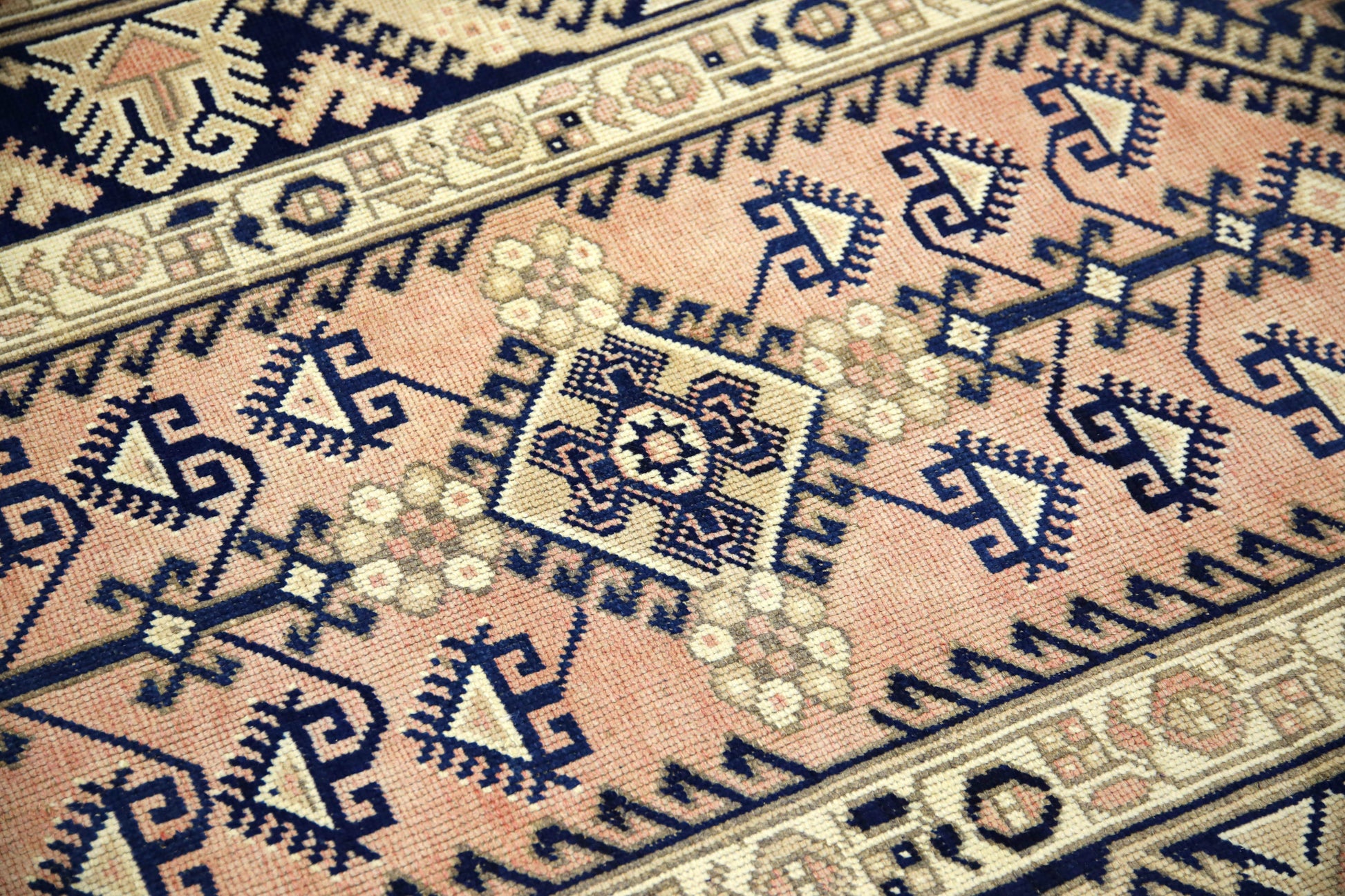 Turkish Vintage Anatolian Rug  4'1" x 5'10" #39