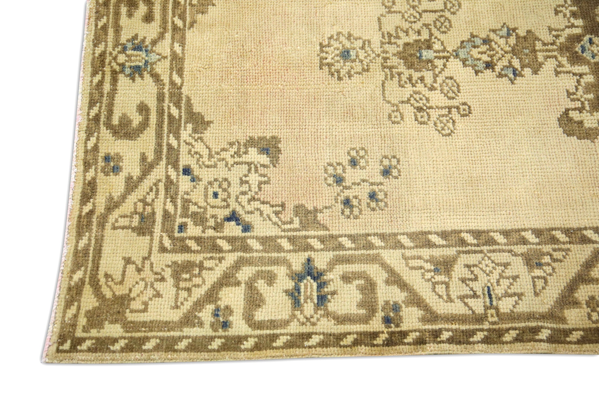 Turkish Vintage Anatolian Rug  3'4" x 5'10" #184