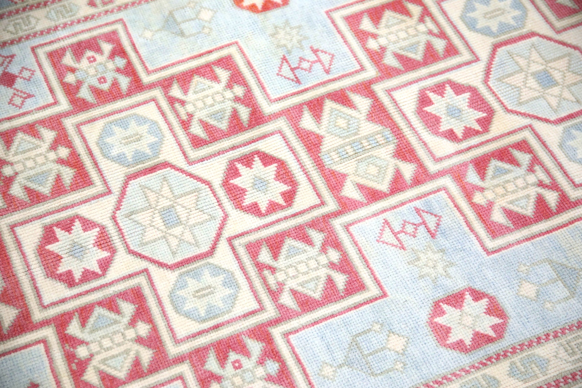 Turkish Vintage Anatolian Rug  4' x 6' #612
