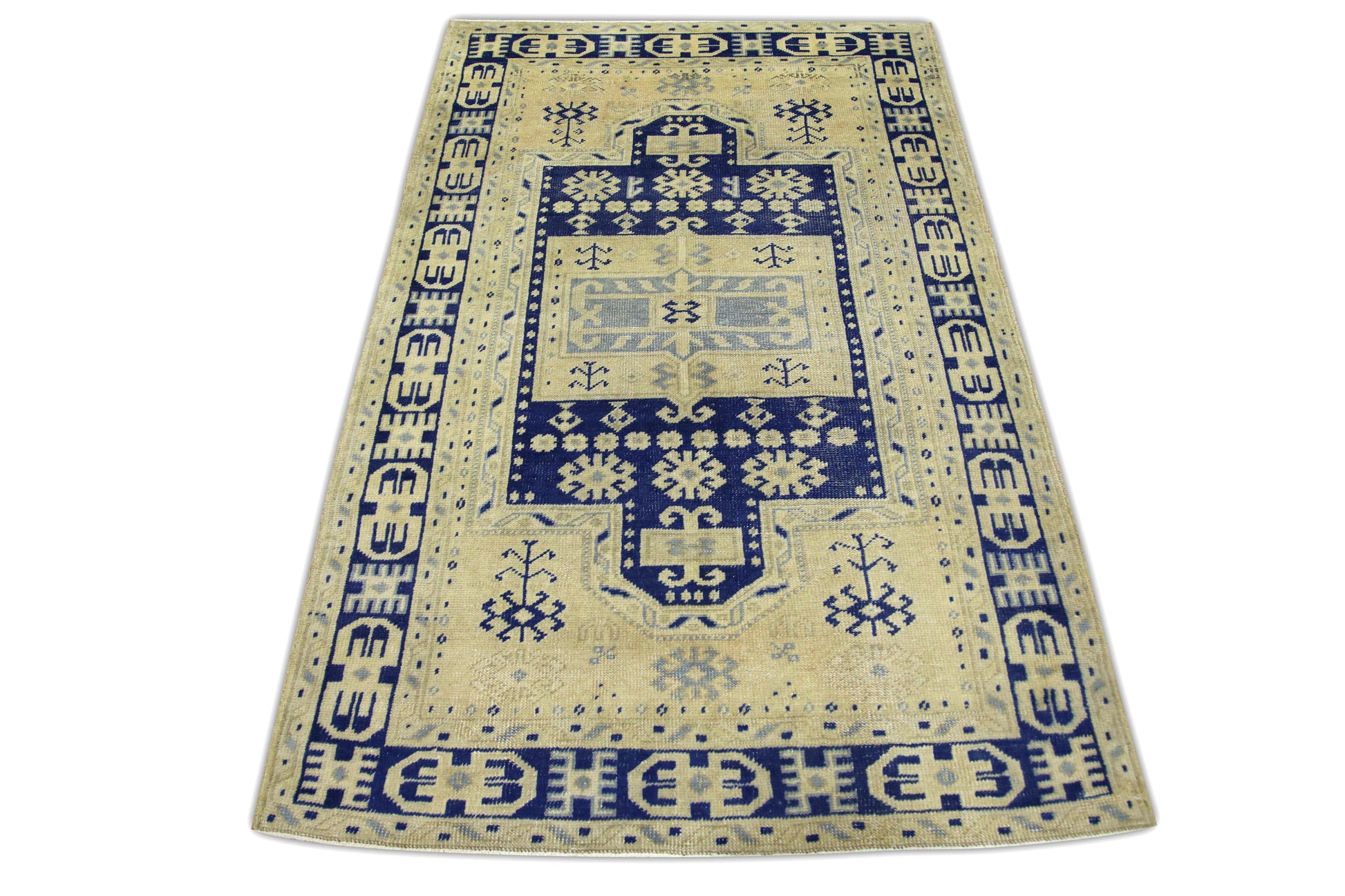Turkish Vintage Anatolian Rug  3'9" x 5'11" #117