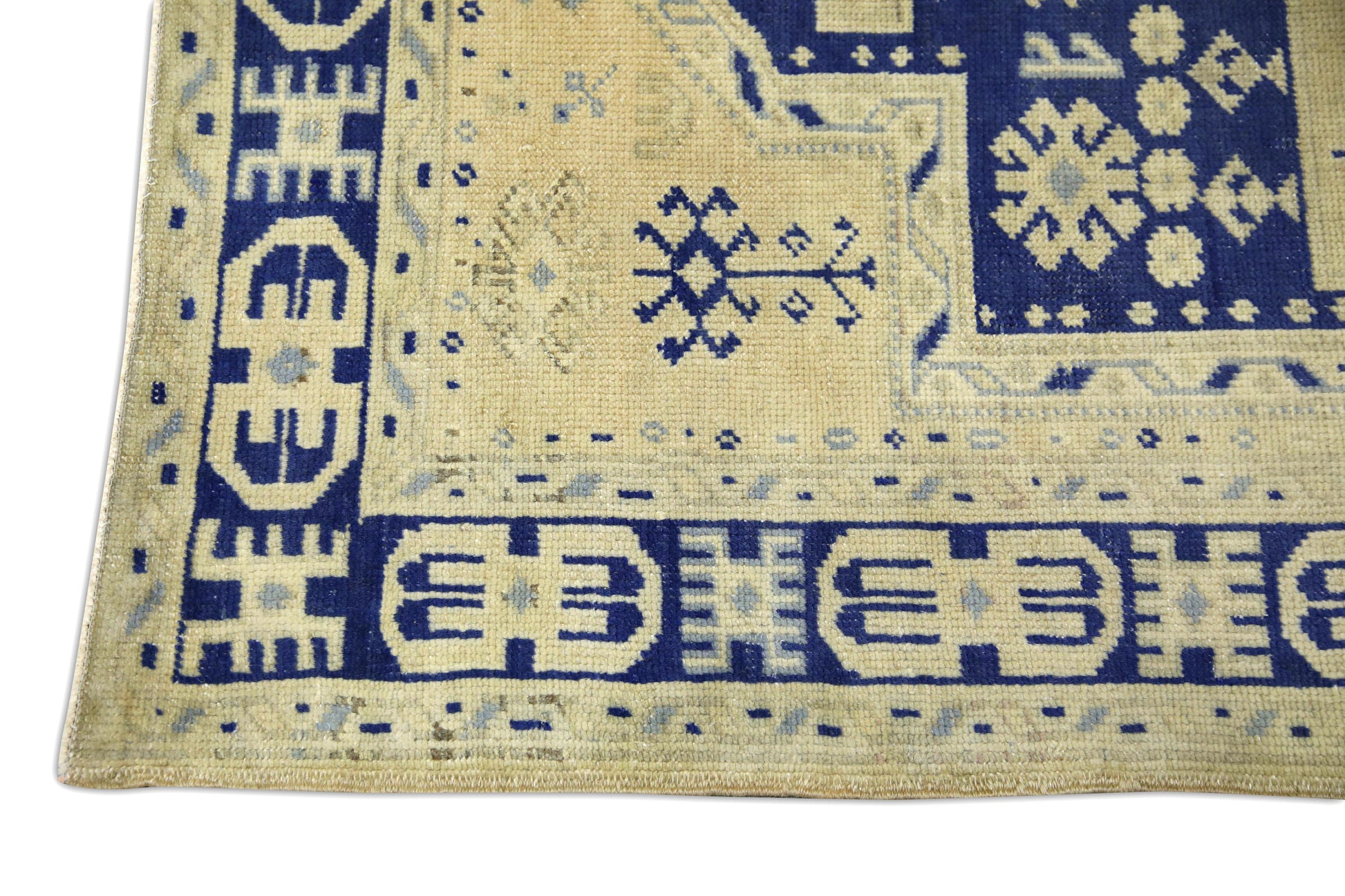Turkish Vintage Anatolian Rug  3'9" x 5'11" #117