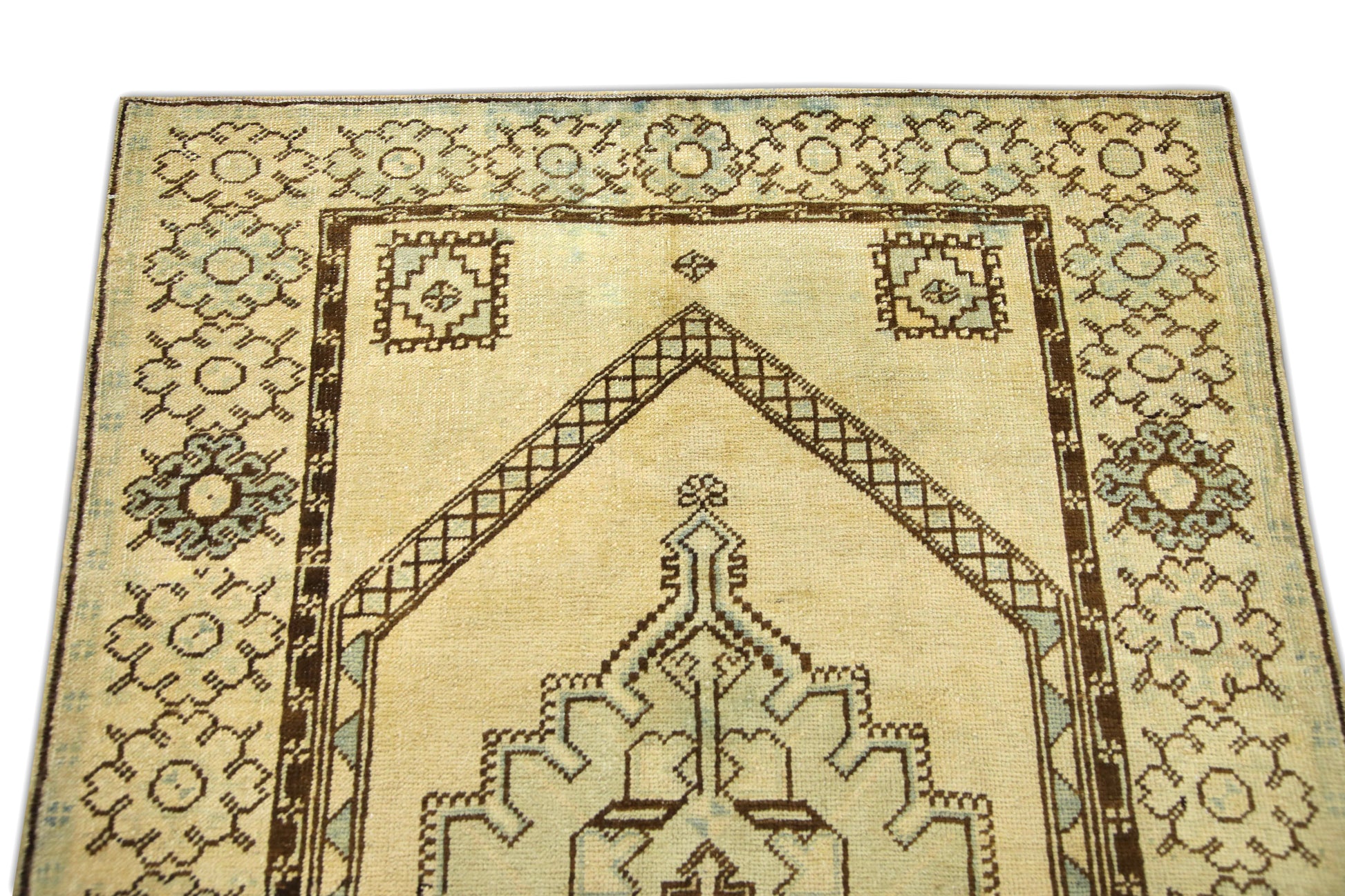 Turkish Vintage Anatolian Rug  3'8" x 5'8" #445