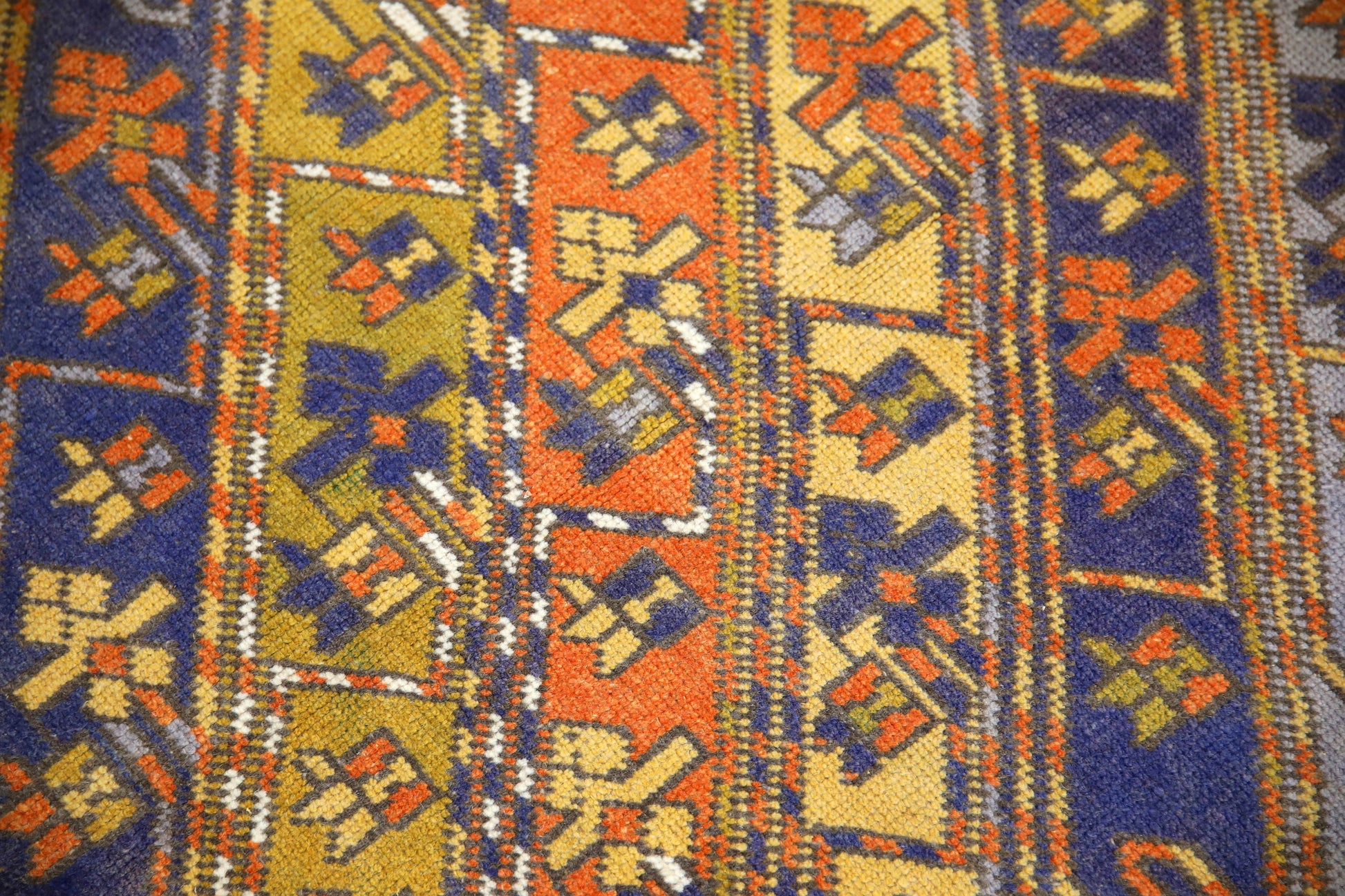 Turkish Vintage Anatolian Rug  3'8" x 6'5" #614