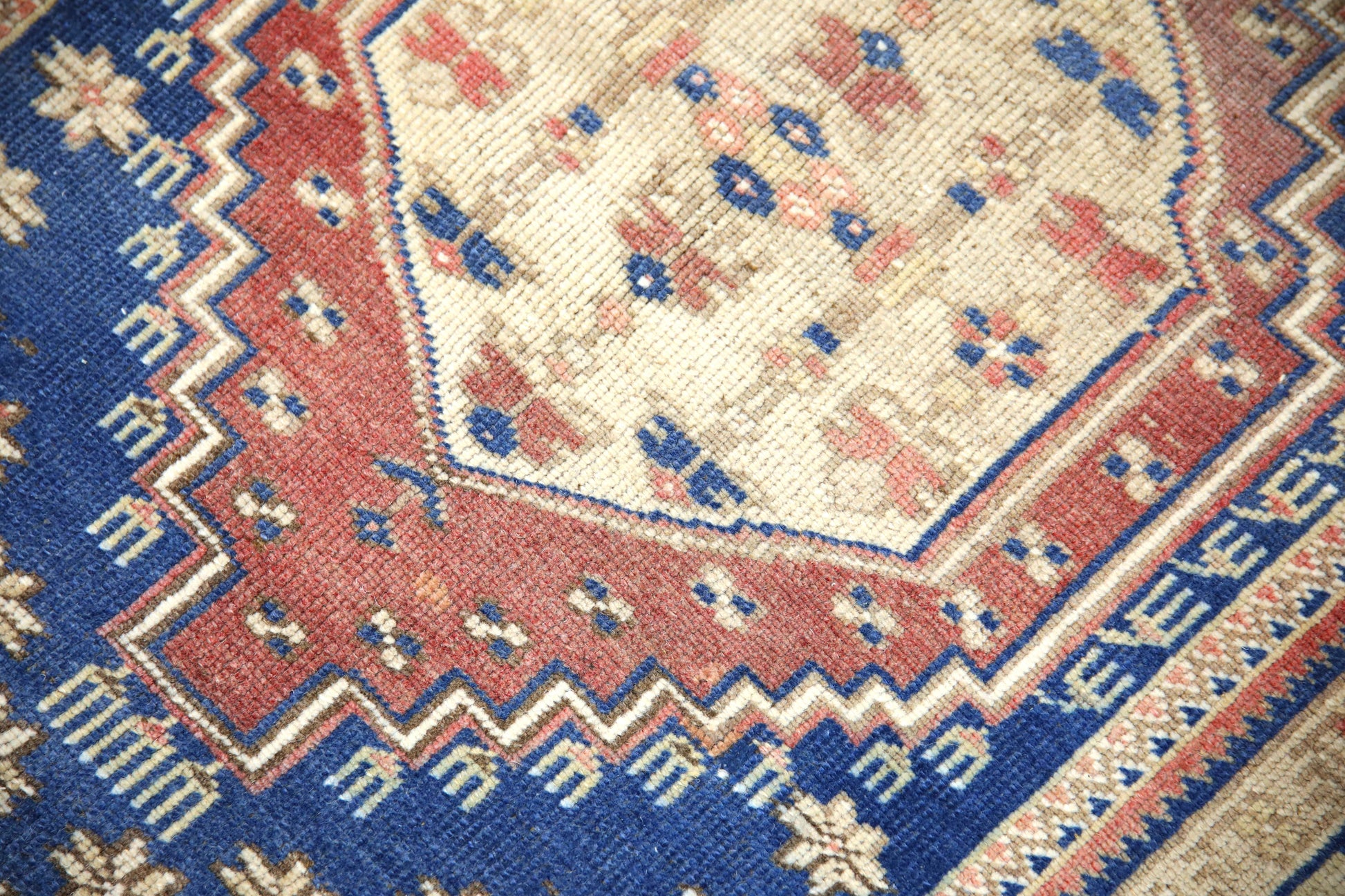 Turkish Anatolian Rug 3'5" x 5'11" #102
