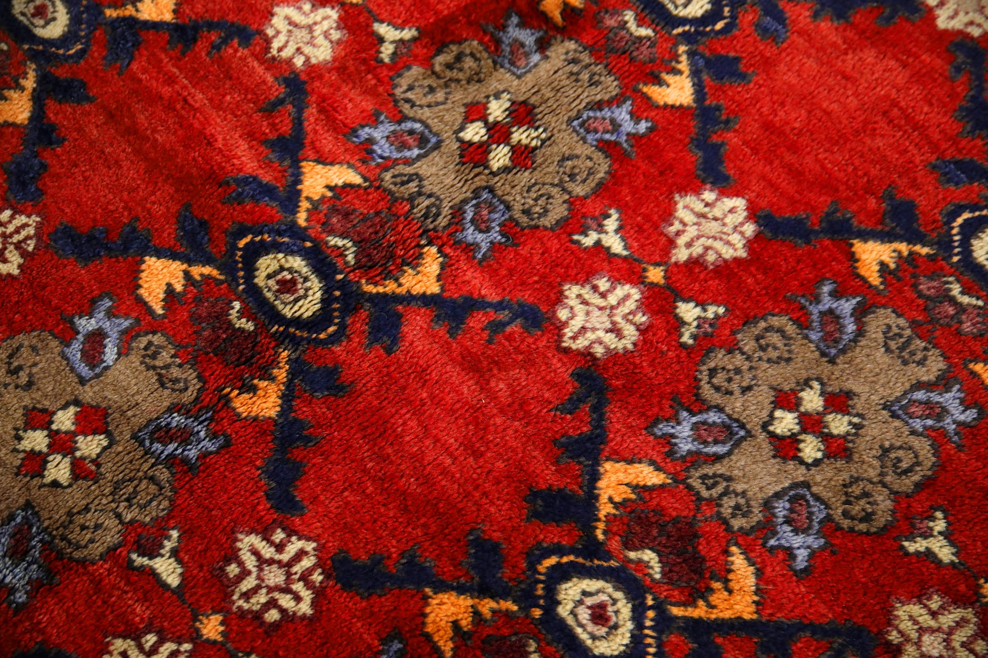Turkish Vintage Anatolian Rug  3'9" x 6' #264