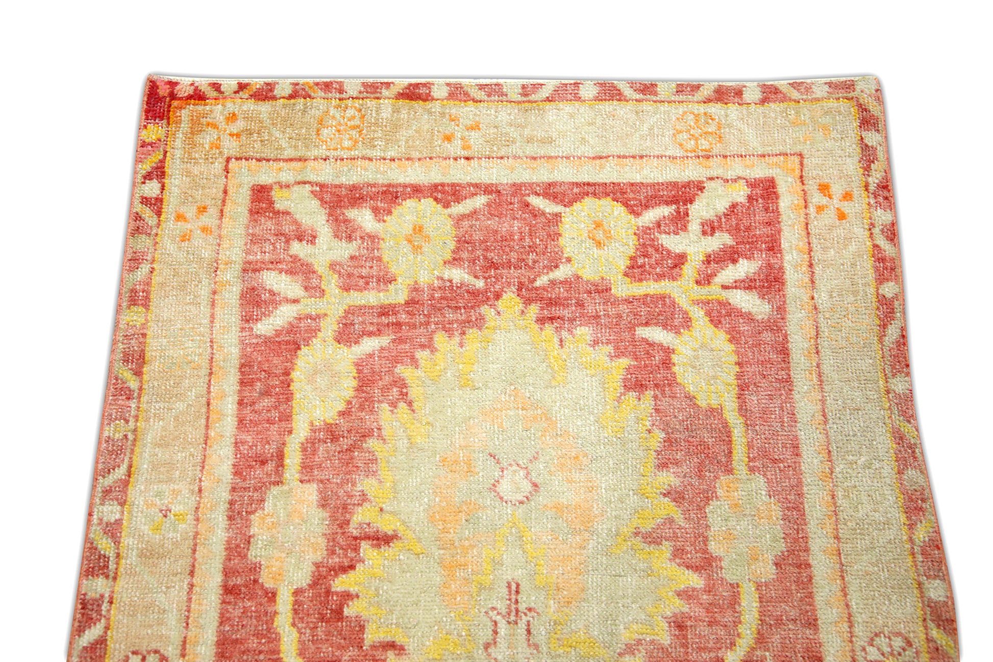 Turkish Vintage Anatolian Rug  2'7" x 5'3" #182