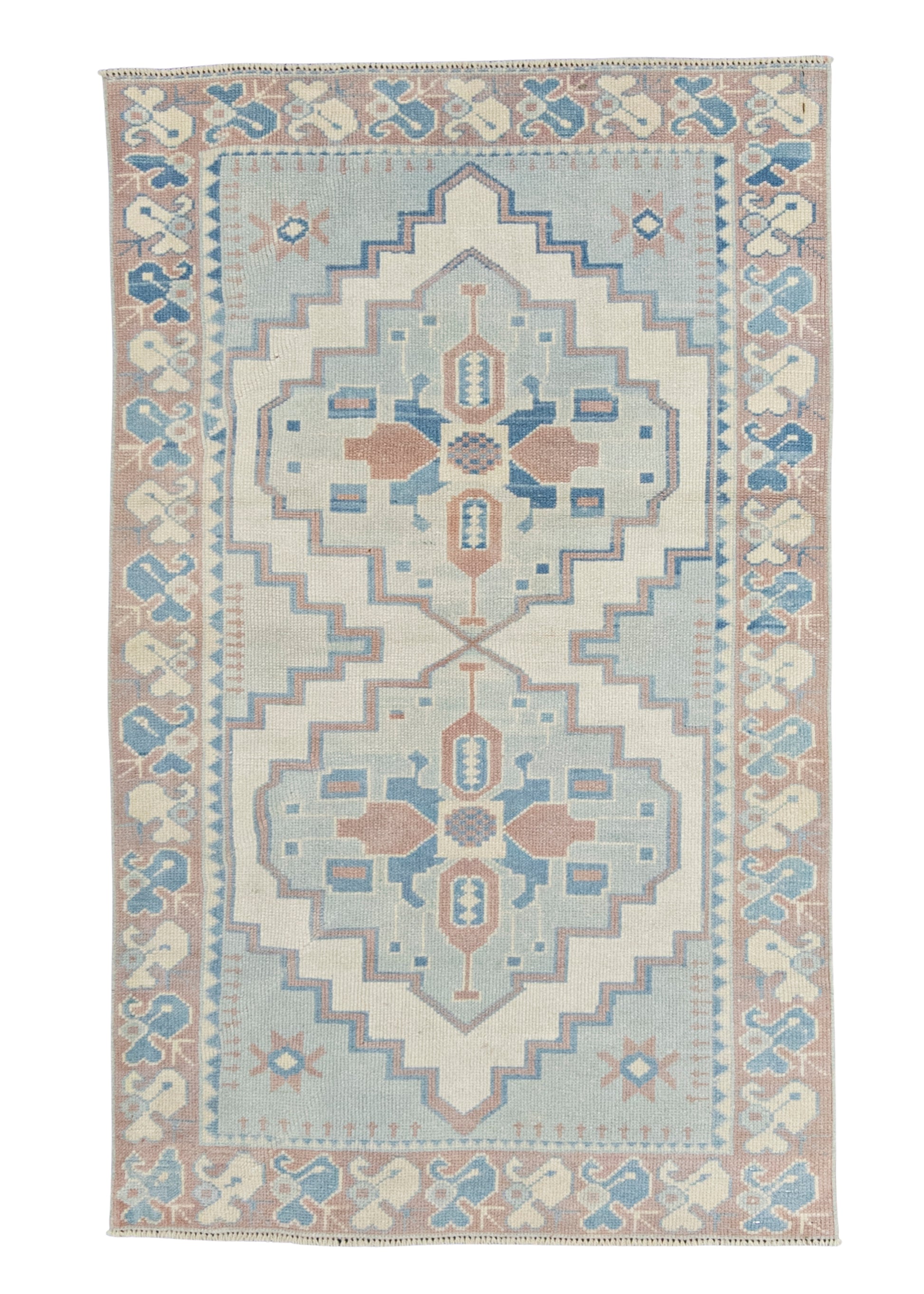 Turkish Vintage Rug  2'8" x 4'4" #21316