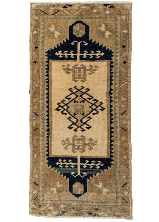 Turkish Yastik Rug  1'9" x  3'8" #22612