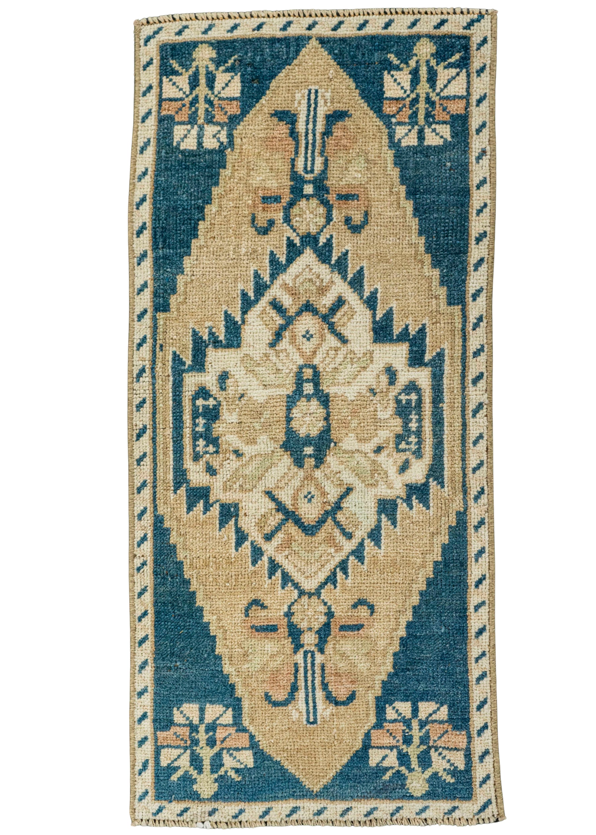 Turkish Yastik Rug  1'3" x  2'10" #22571