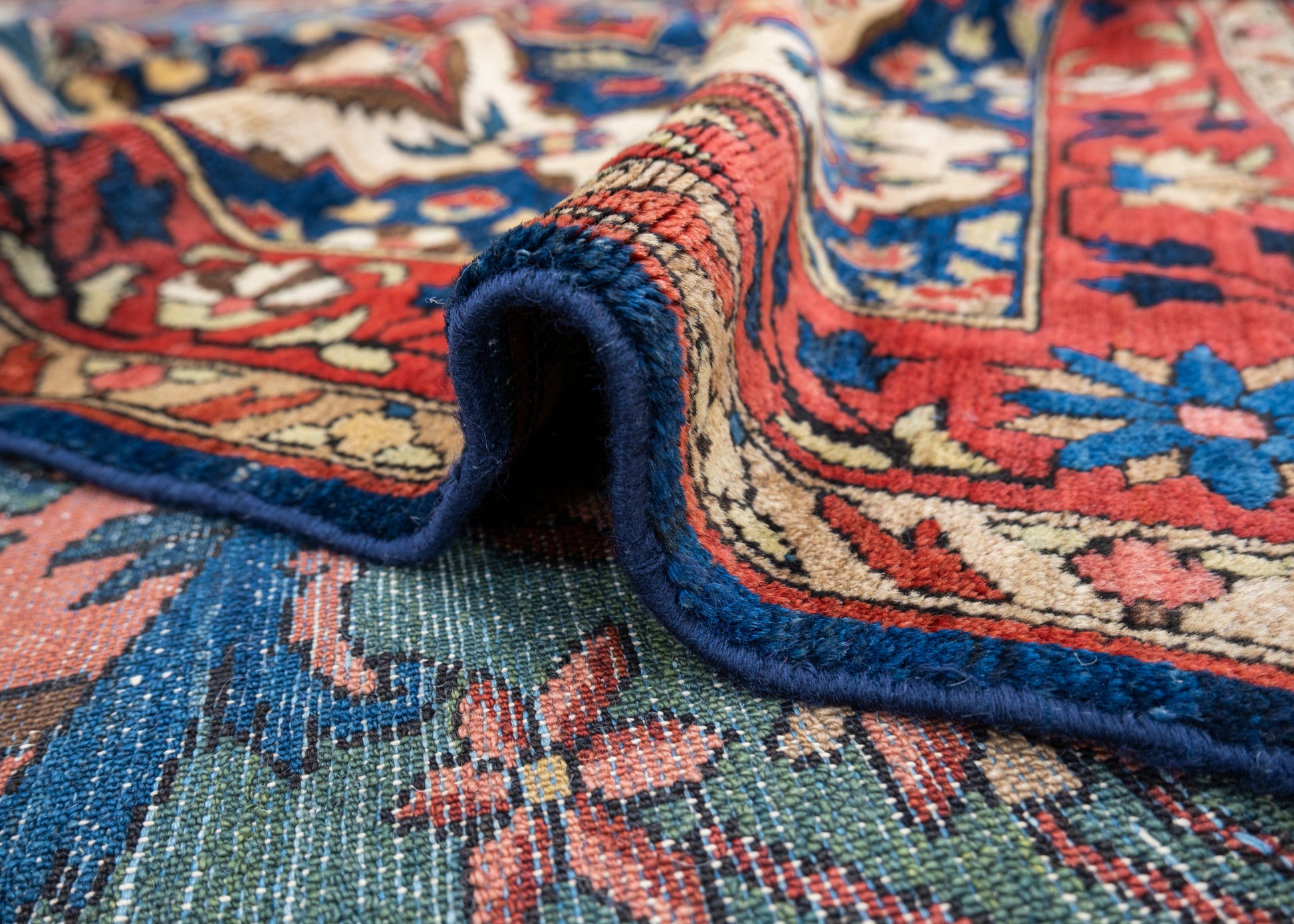 Antique Bakhtiari Persian Rug 13'6" x 19'5" #1000