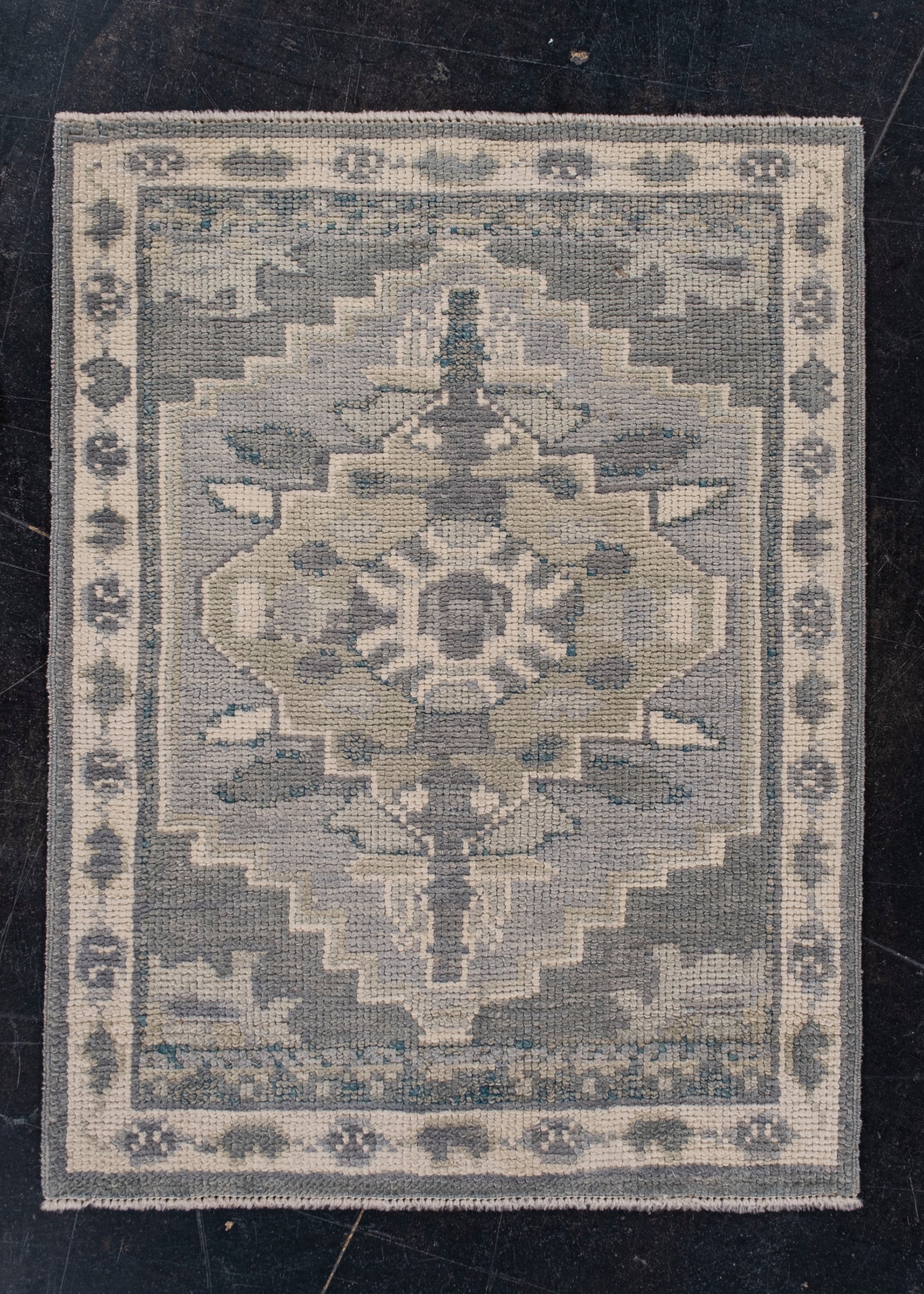 Turkish Oushak Rug 2'2" x 2'11" #11502