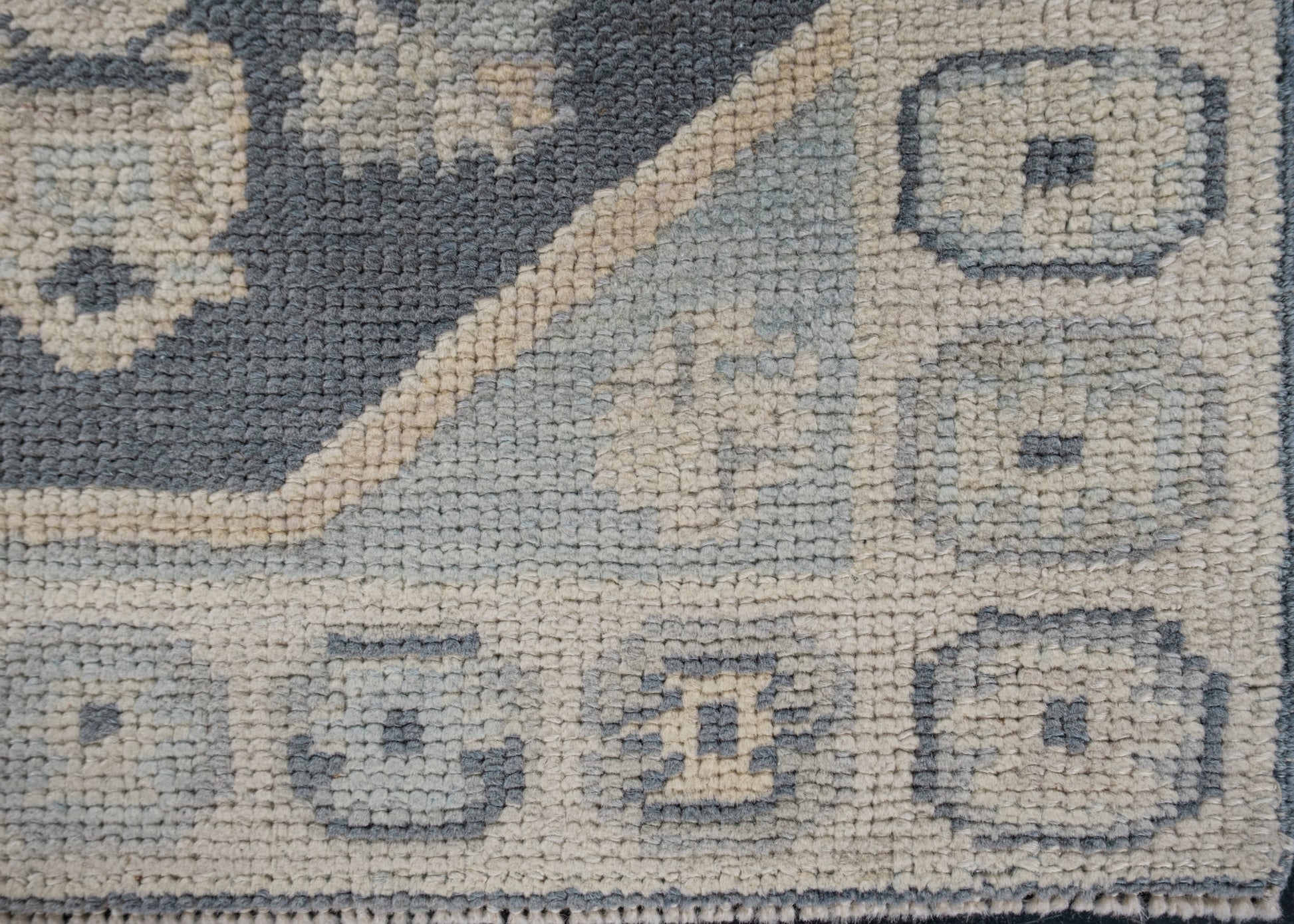 Turkish Oushak Rug 2'2" x 2'10" #11477