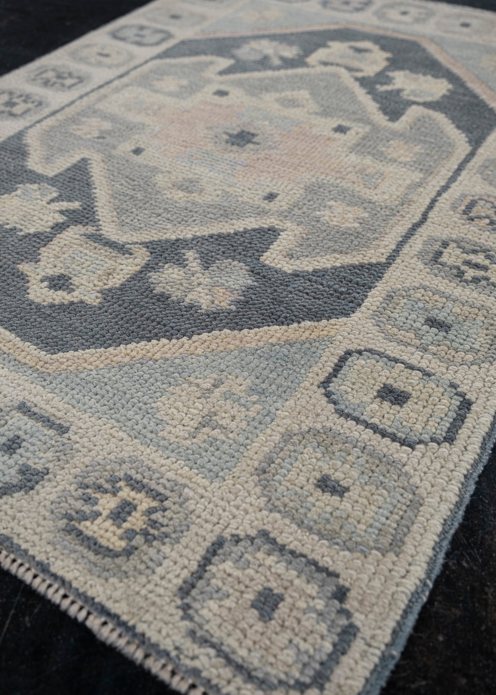 Turkish Oushak Rug 2'2" x 2'10" #11477