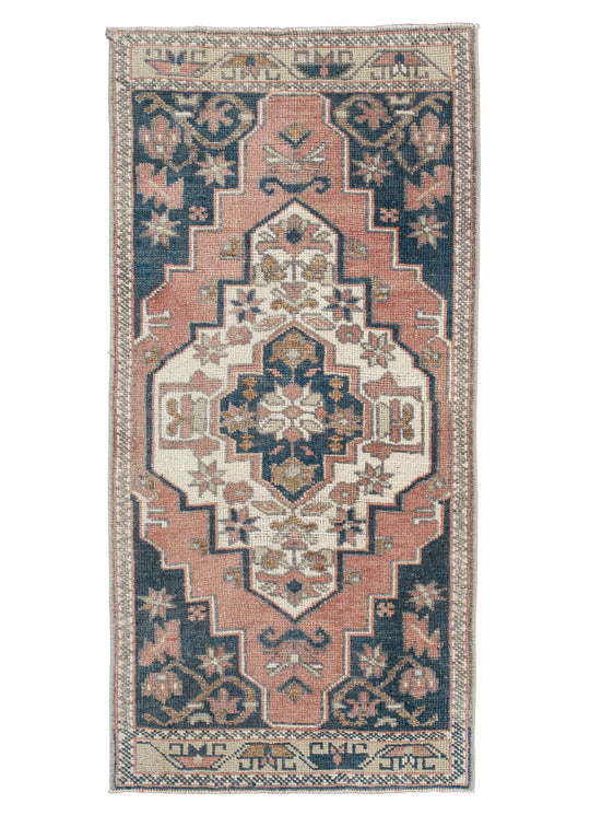 Oriental Hand Knotted Vintage Turkish Mini Rug 1'6" x 3'2" #10289
