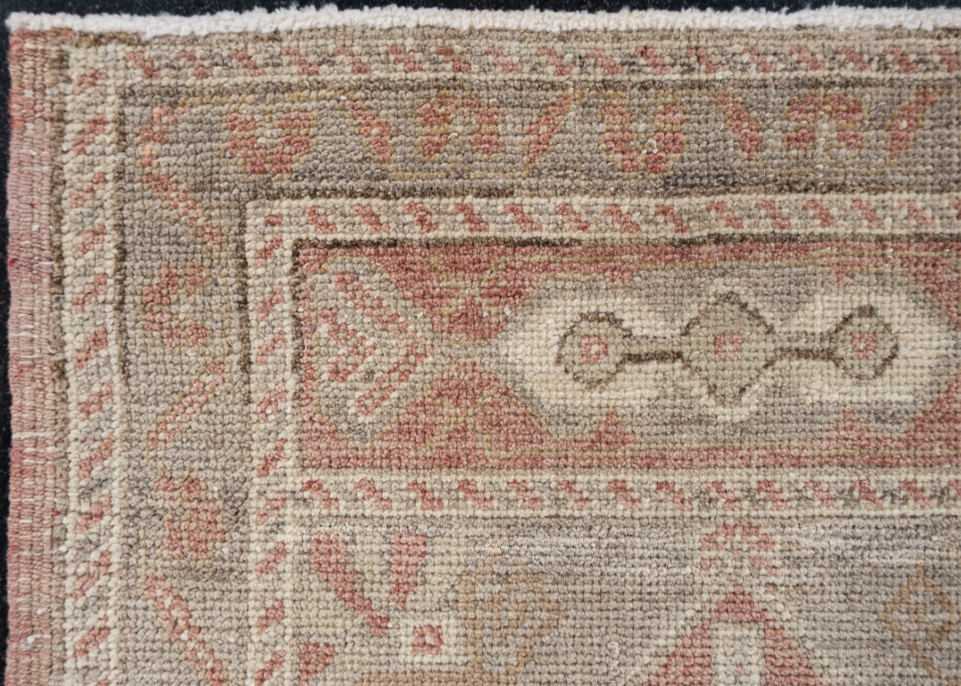 Oriental Hand Knotted Vintage Turkish Mini Rug 1'8" x 3'4" #10604