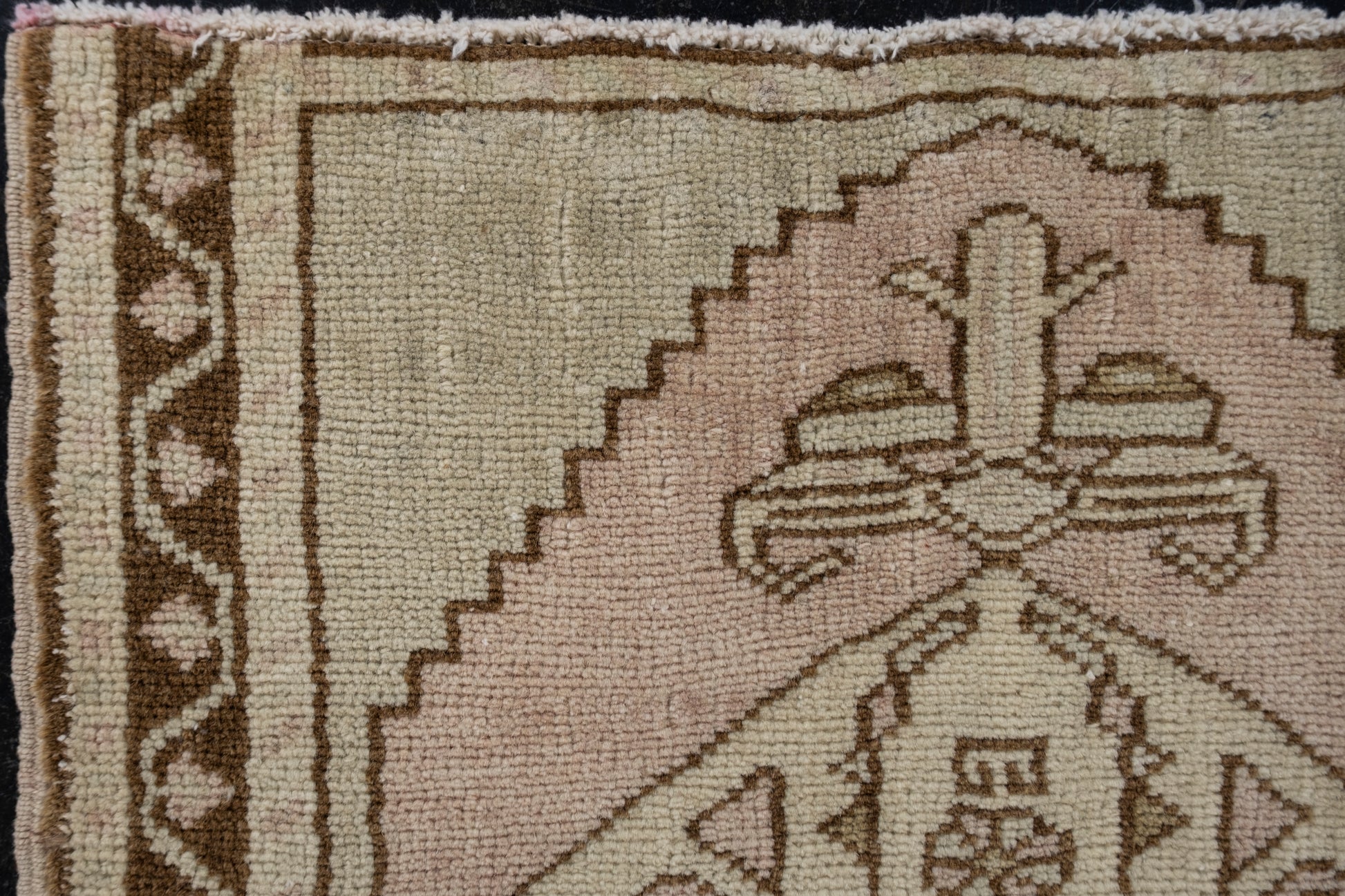 Oriental Hand Knotted Vintage Turkish Mini Rug 1'9" x 2'10" #10572