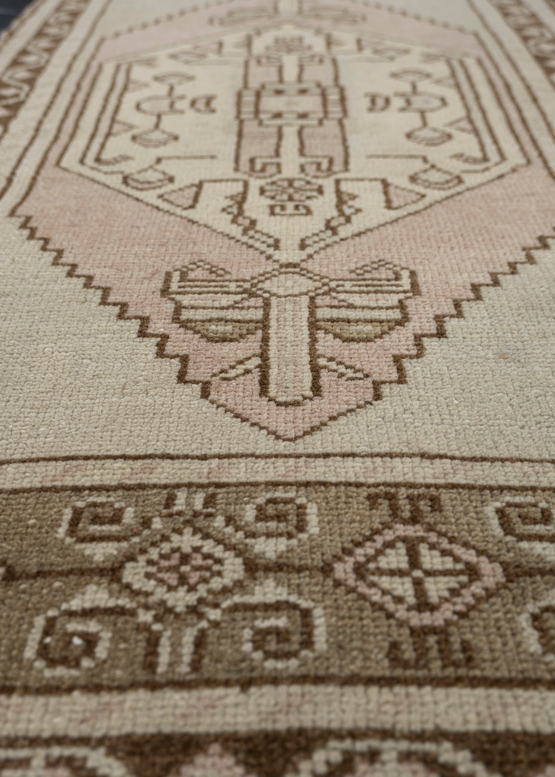 Oriental Hand Knotted Vintage Turkish Mini Rug 1'9" x 2'10" #10572