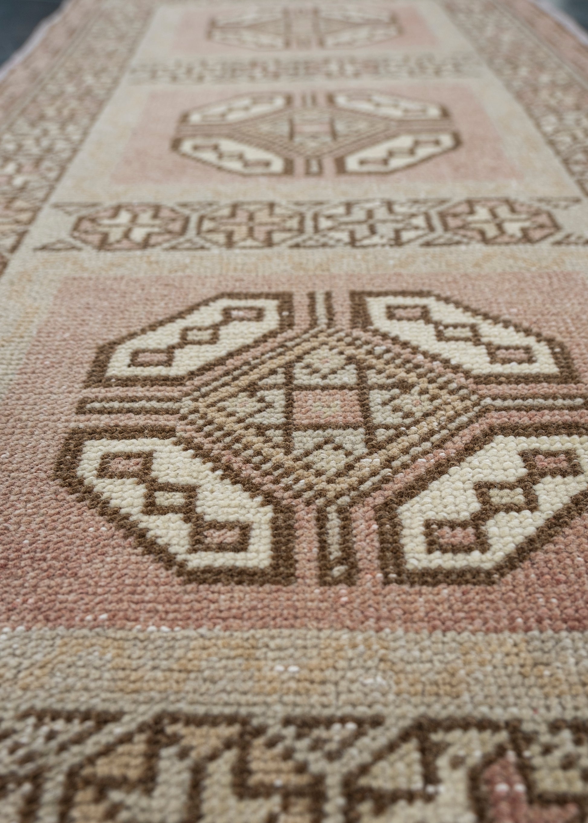Oriental Hand Knotted Vintage Turkish Mini Rug 1'8" x 3'4" #10284