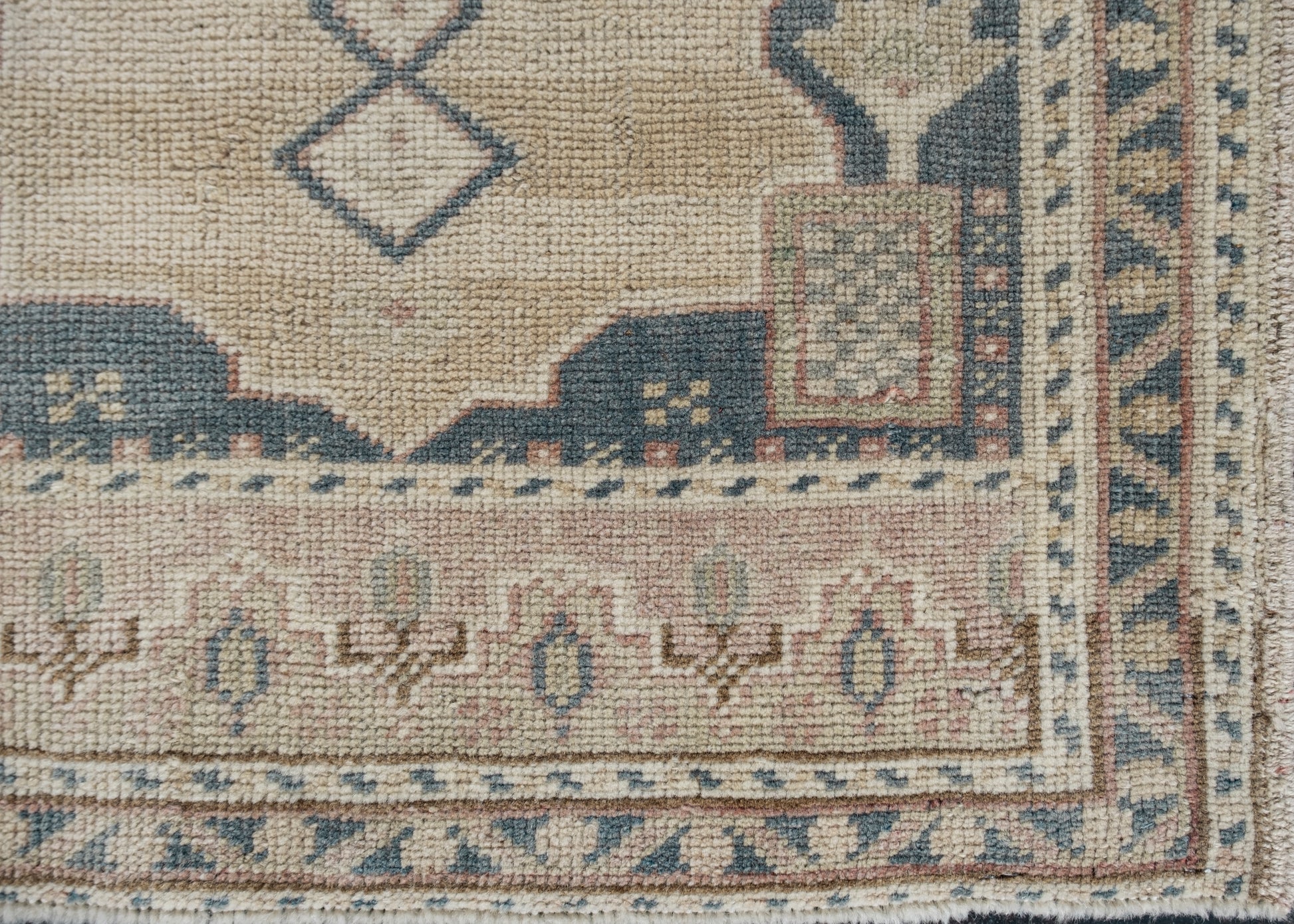 Oriental Hand Knotted Vintage Turkish Mini Rug 1'10" x 3'5" #10002