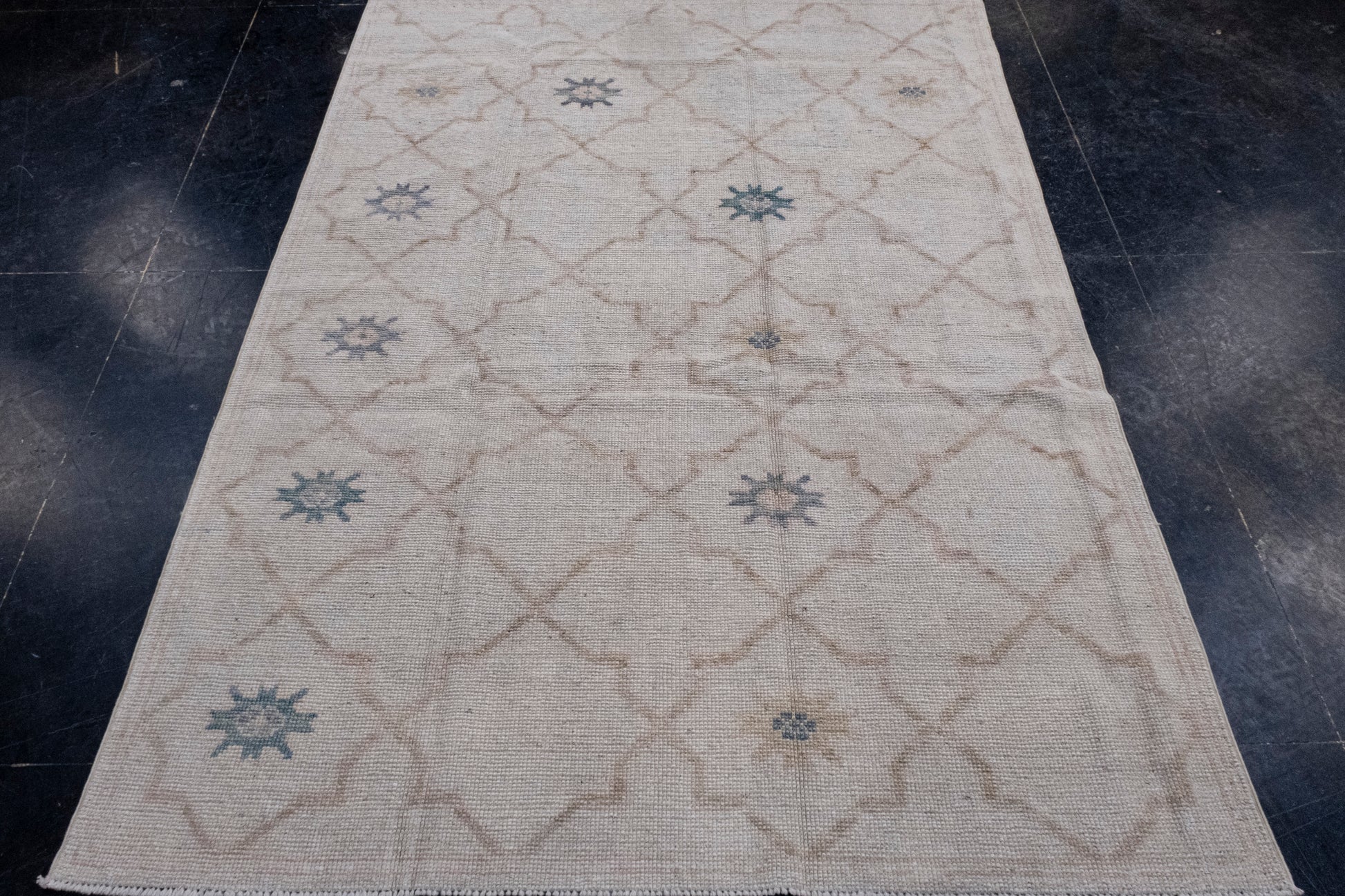 Turkish Oushak Rug 4'10" x 6'8" #16975