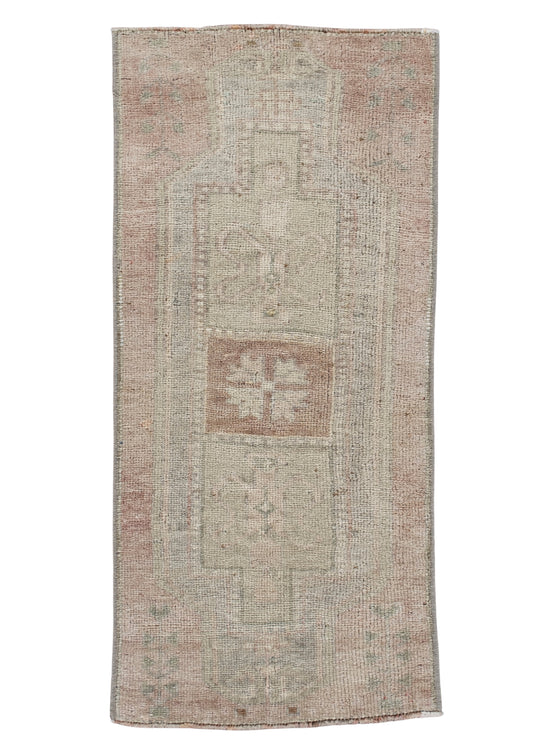 Oriental Hand Knotted Vintage Turkish Mini Rug 1'4" x 2'11" #10608
