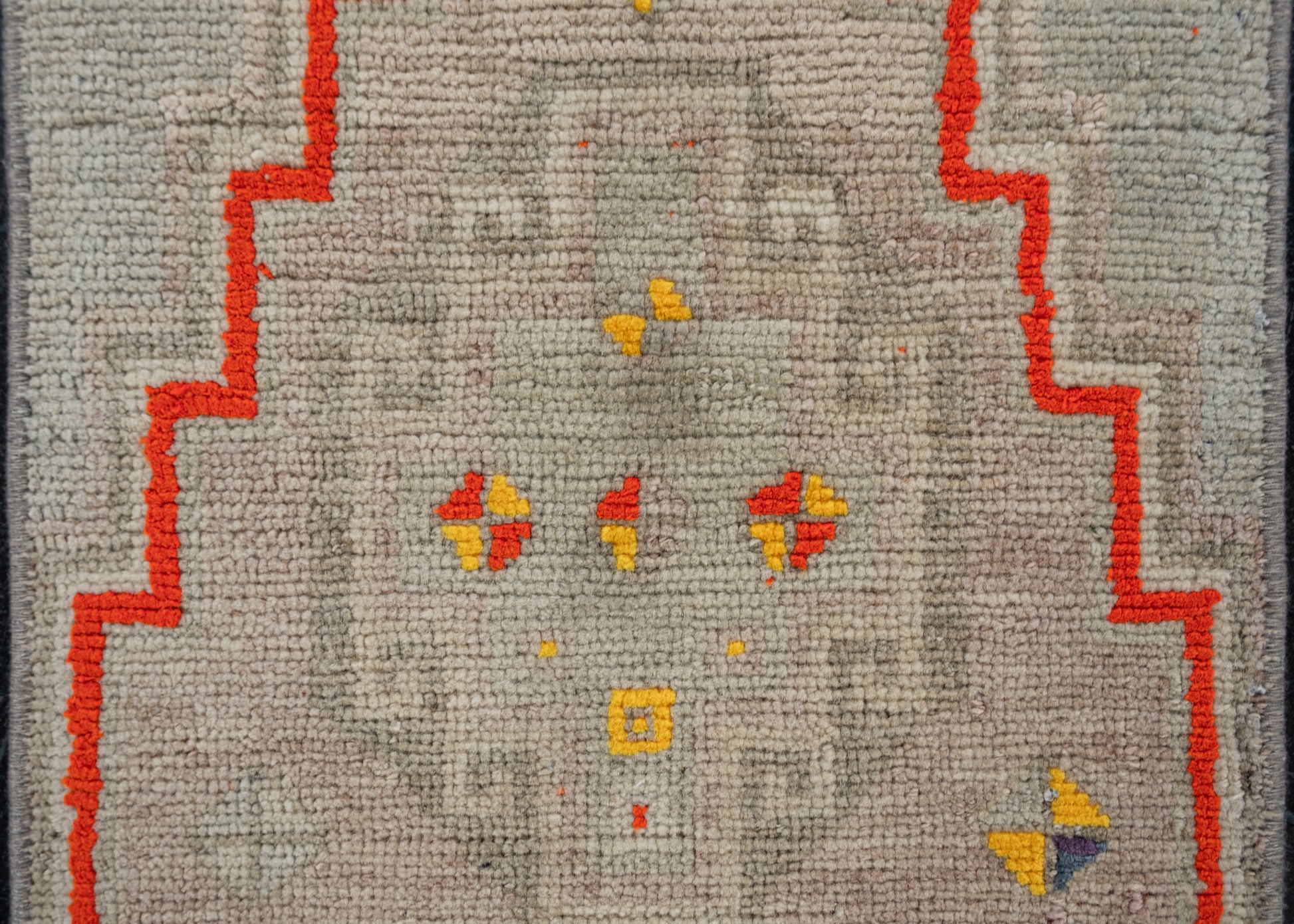 Oriental Hand Knotted Vintage Turkish Mini Rug 1'3" x 3' #10495
