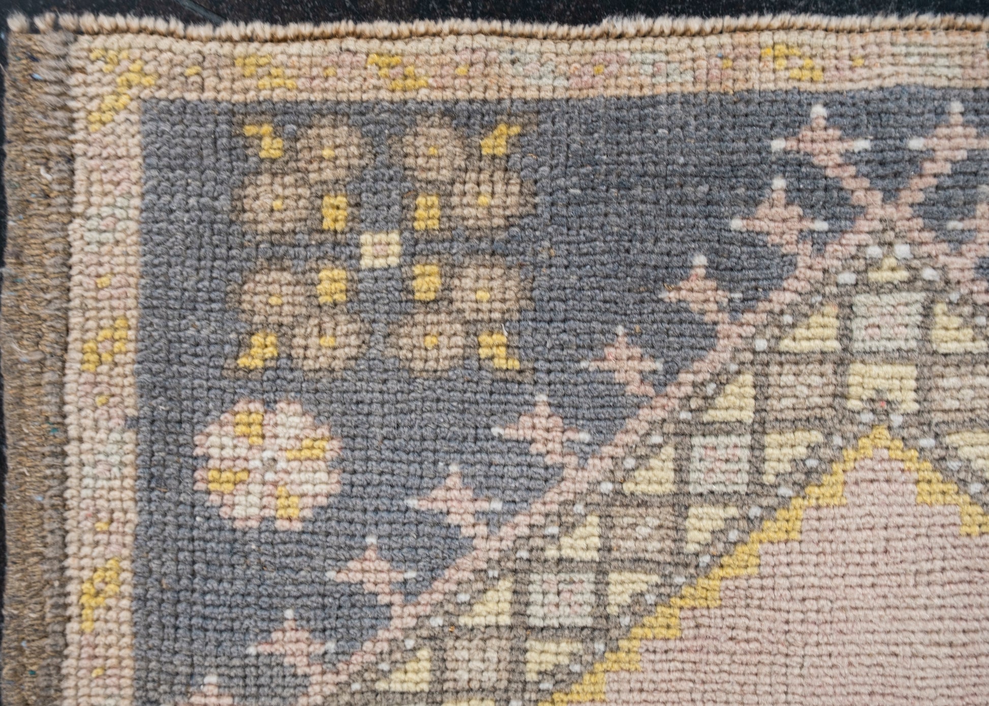 Oriental Hand Knotted Vintage Turkish Mini Rug 2' x 3'4" #10347