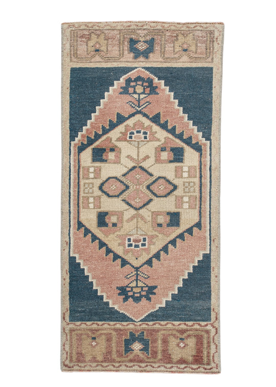 Oriental Hand Knotted Vintage Turkish Mini Rug 1'5" x 3'1" #10186