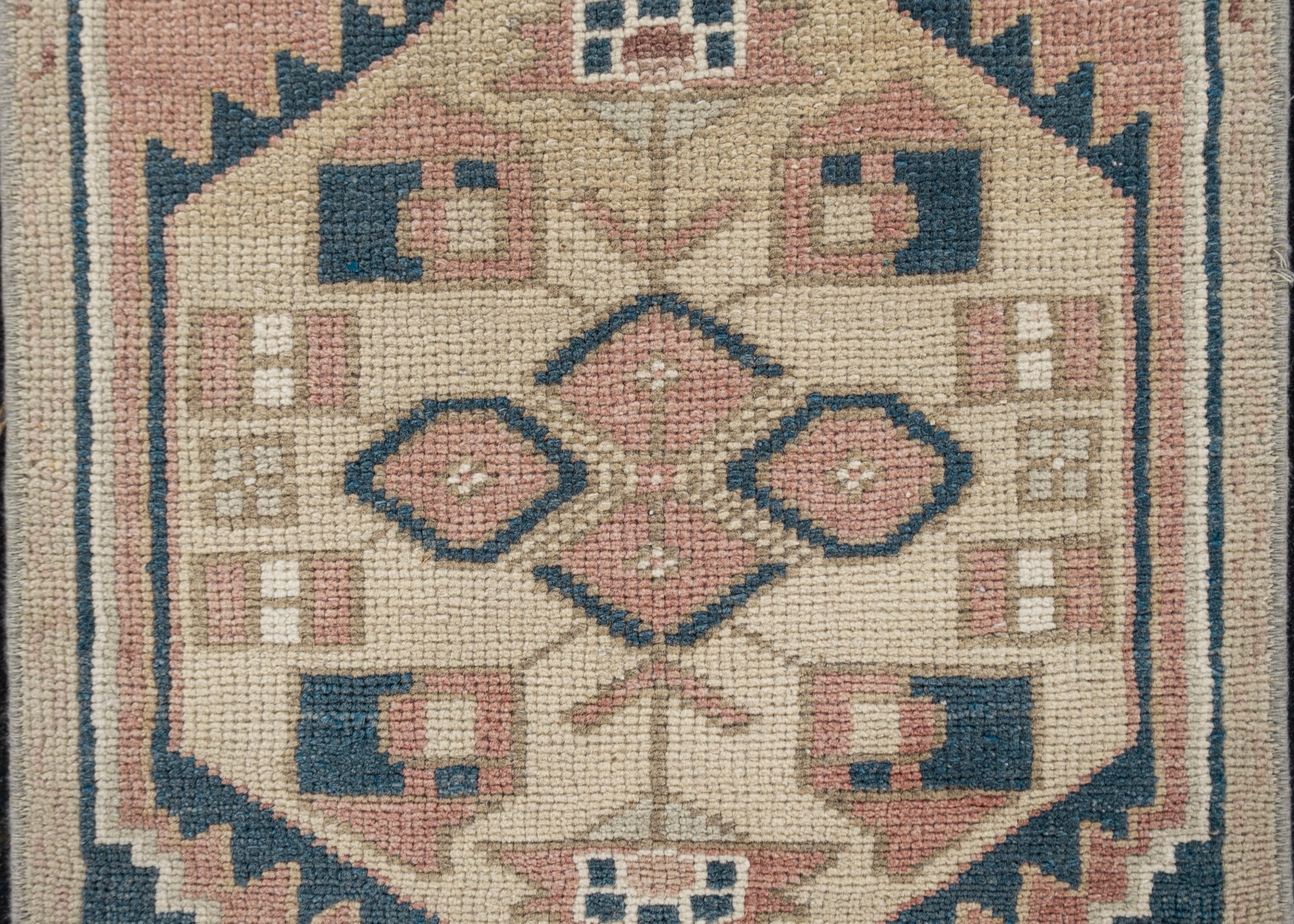 Oriental Hand Knotted Vintage Turkish Mini Rug 1'5" x 3'1" #10186