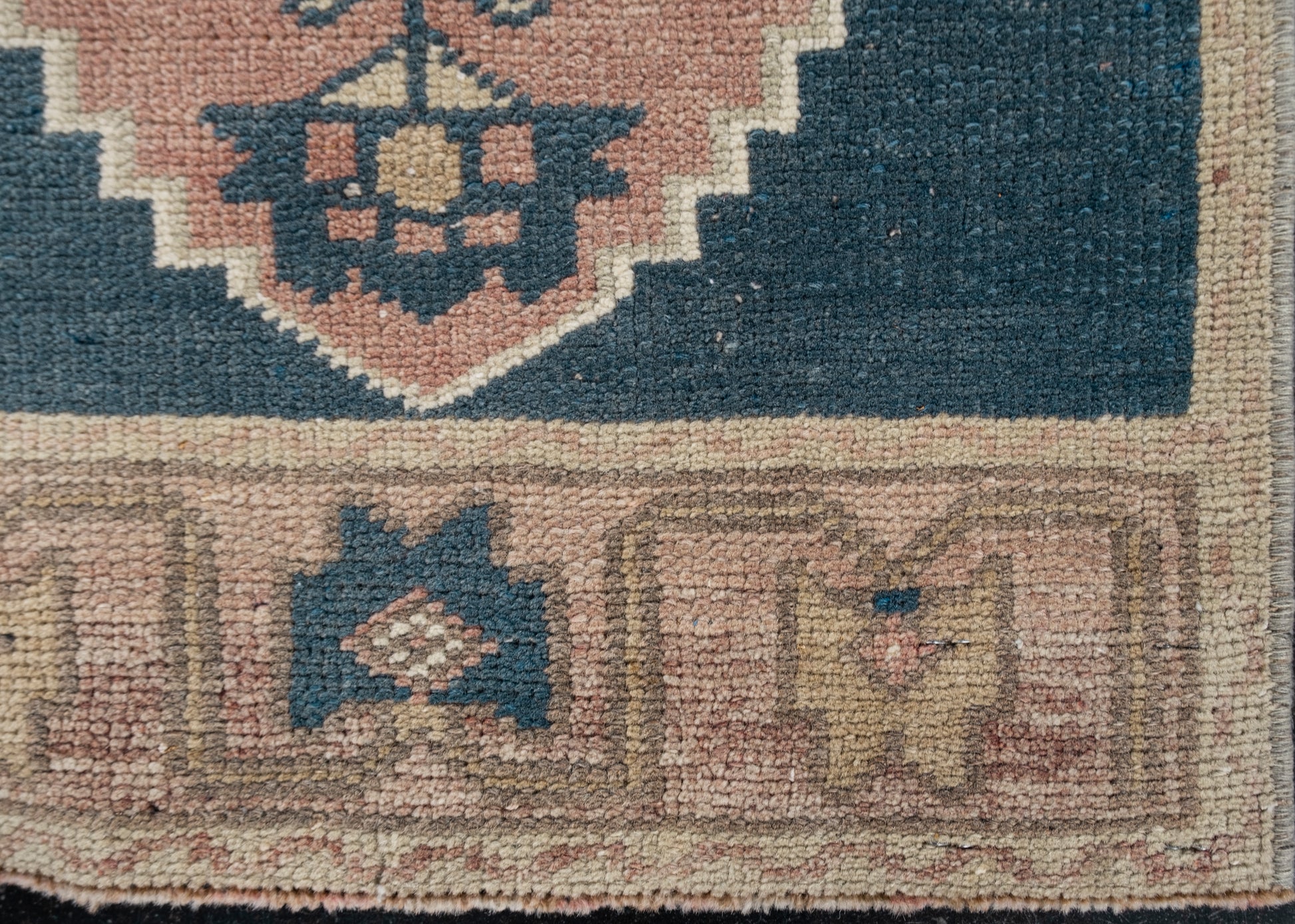 Oriental Hand Knotted Vintage Turkish Mini Rug 1'5" x 3'1" #10186
