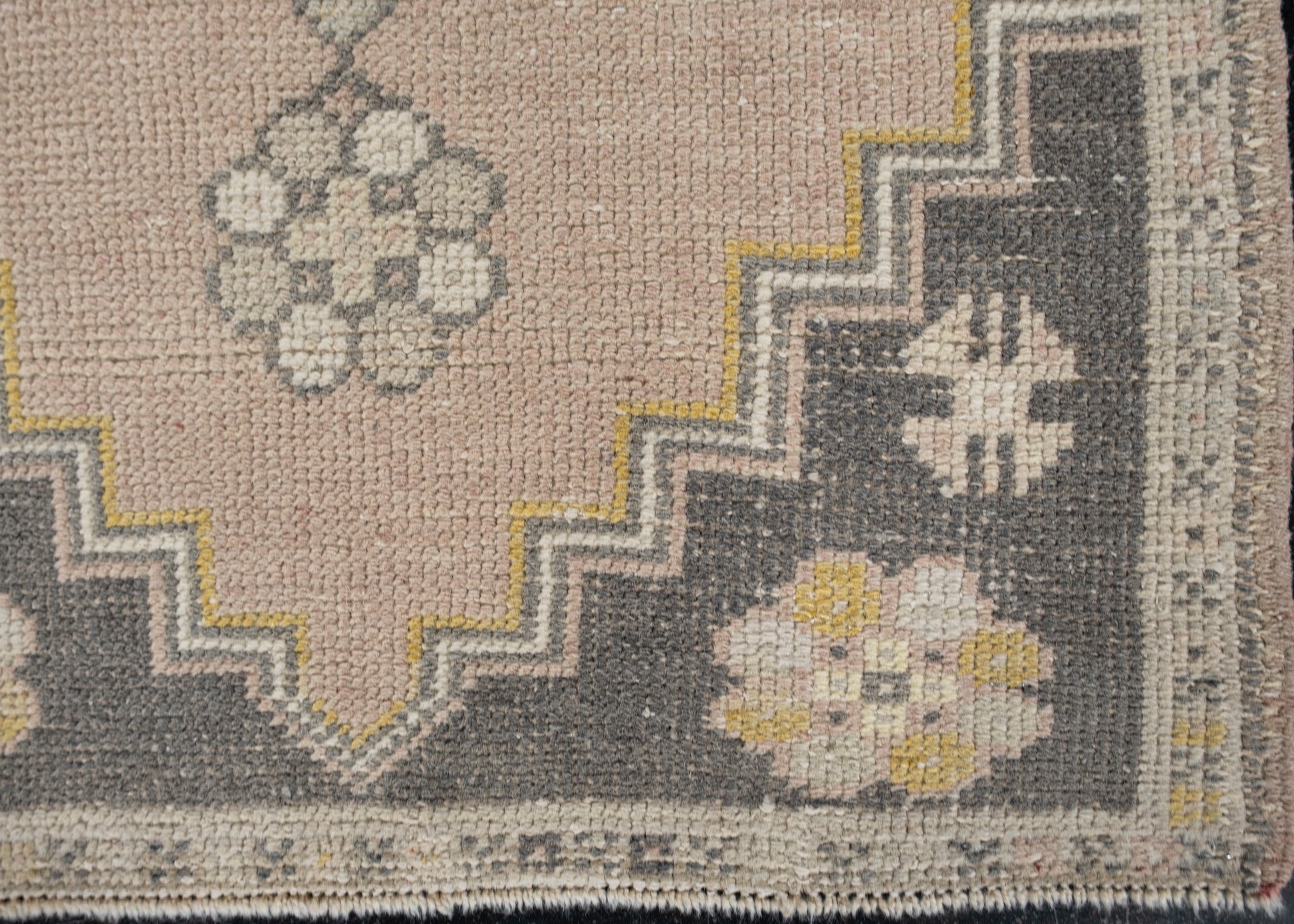 Oriental Hand Knotted Vintage Turkish Mini Rug 1'9" x 3'3" #10583